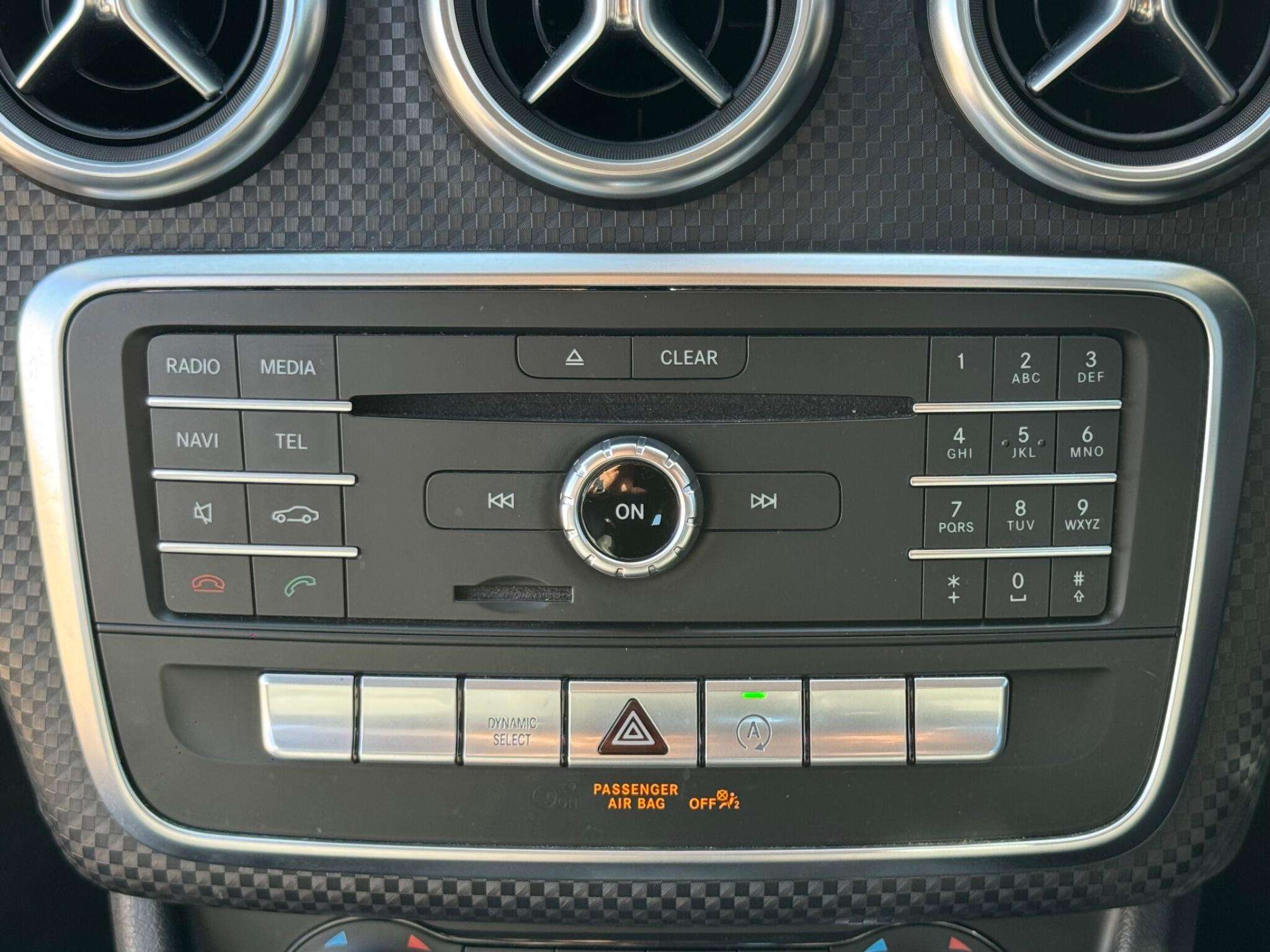 2017 MERCEDES-BENZ A CLASS 2017 MERCEDES-BENZ A CLASS