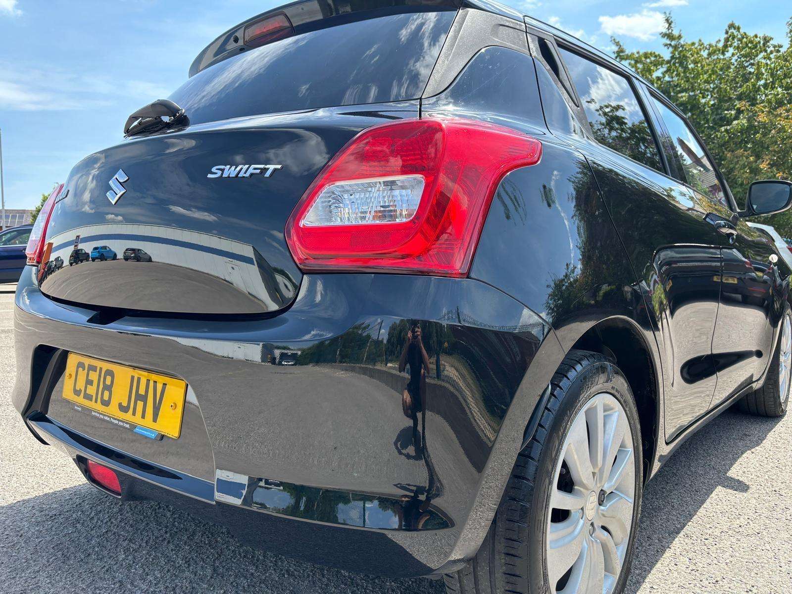 2018 SUZUKI SWIFT 2018 SUZUKI SWIFT