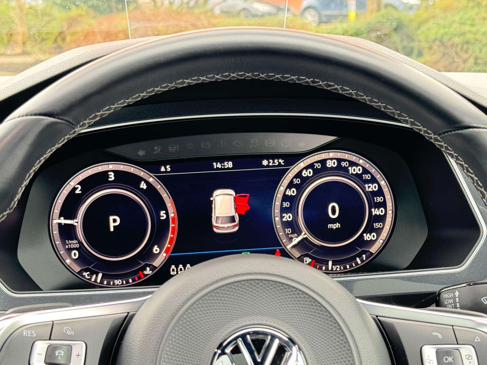 2017 VOLKSWAGEN TIGUAN 2017 VOLKSWAGEN TIGUAN