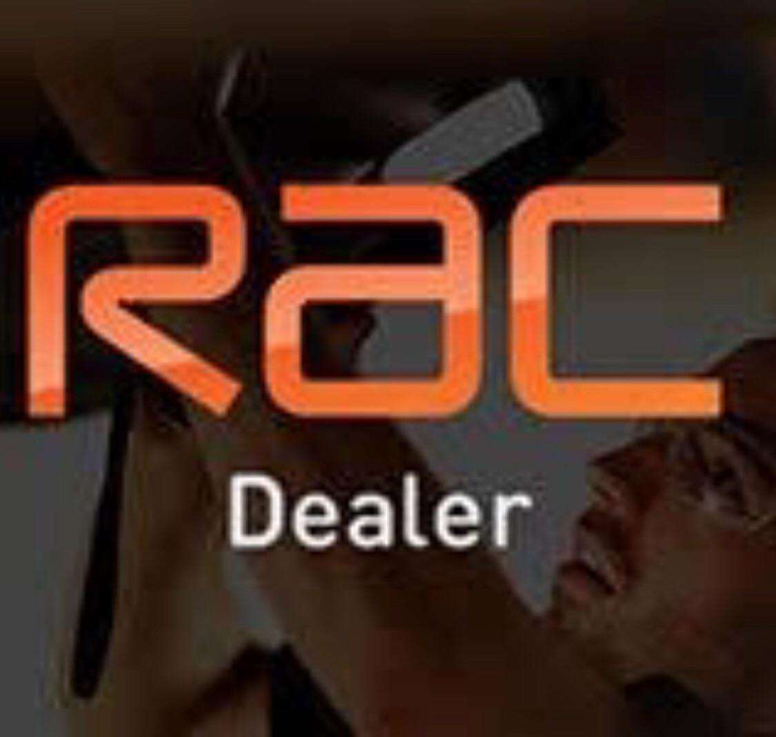 A 2015 VOLVO XC90 2.0 D5 R-Design Geartronic 4WD Euro 6 (s/s) 5dr A 2015 VOLVO XC90 2.0 D5 R-Design Geartronic 4WD Euro 6 (s/s) 5dr