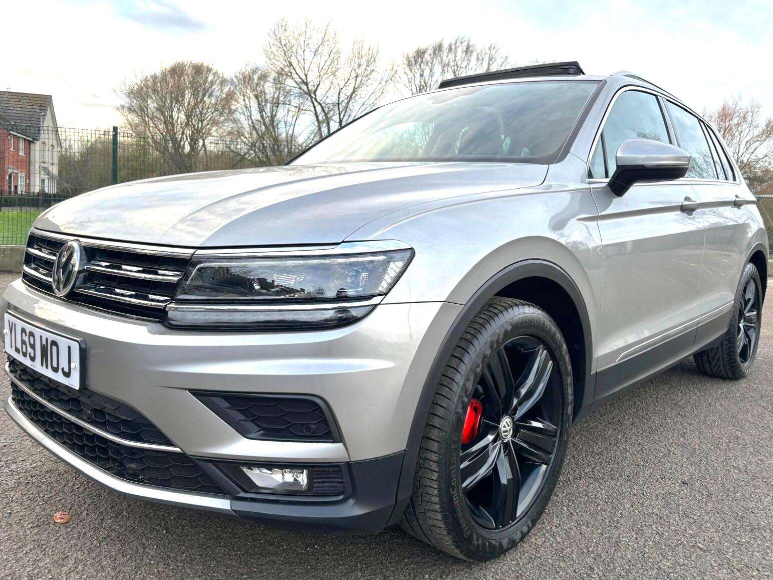 A 2020 VOLKSWAGEN TIGUAN 1.5 TSI EVO SEL DSG Euro 6 (s/s) 5dr A 2020 VOLKSWAGEN TIGUAN 1.5 TSI EVO SEL DSG Euro 6 (s/s) 5dr