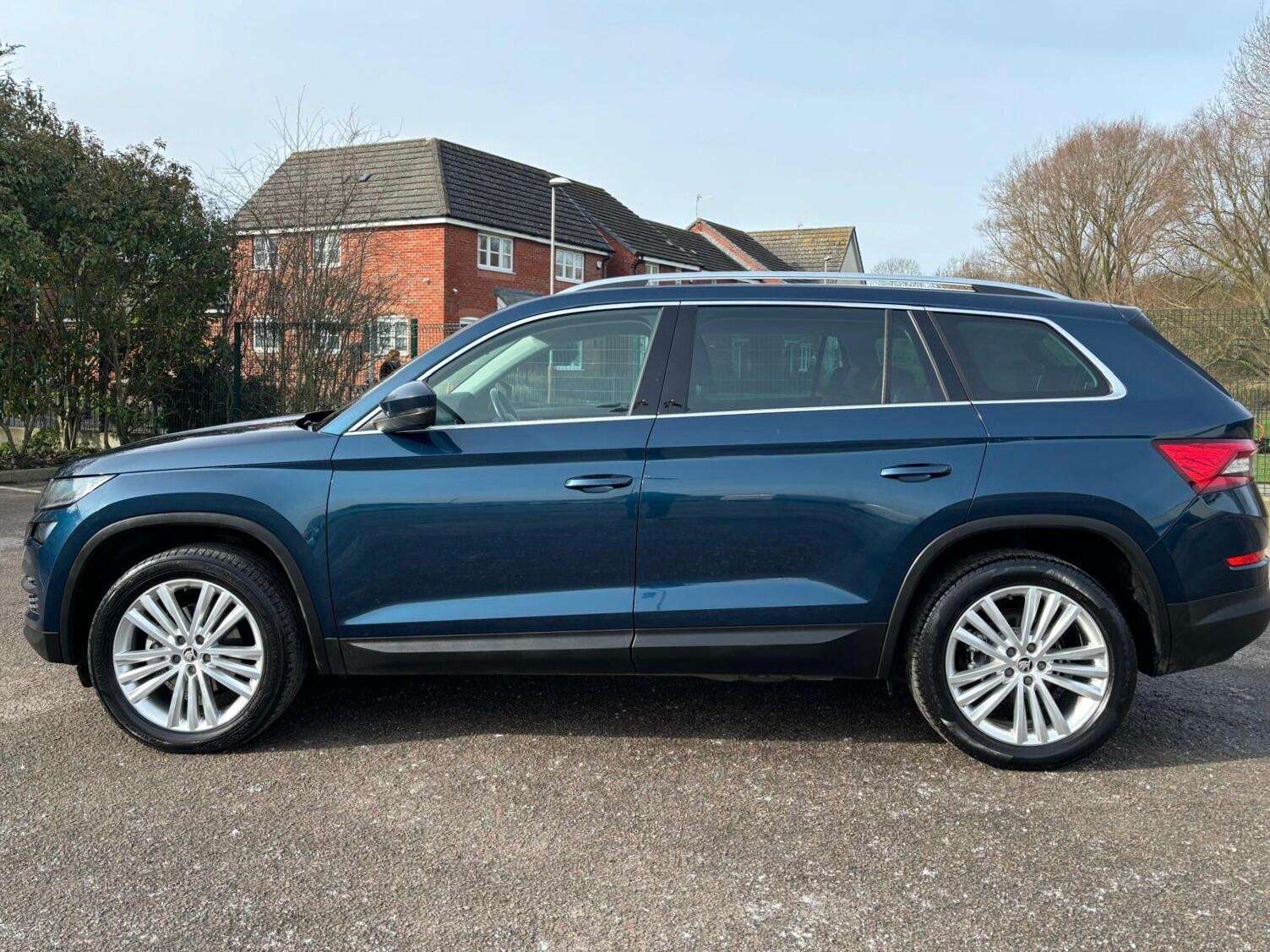 A 2018 SKODA KODIAQ 2.0 TDI Edition DSG Euro 6 (s/s) 5dr (7 Seat) A 2018 SKODA KODIAQ 2.0 TDI Edition DSG Euro 6 (s/s) 5dr (7 Seat)