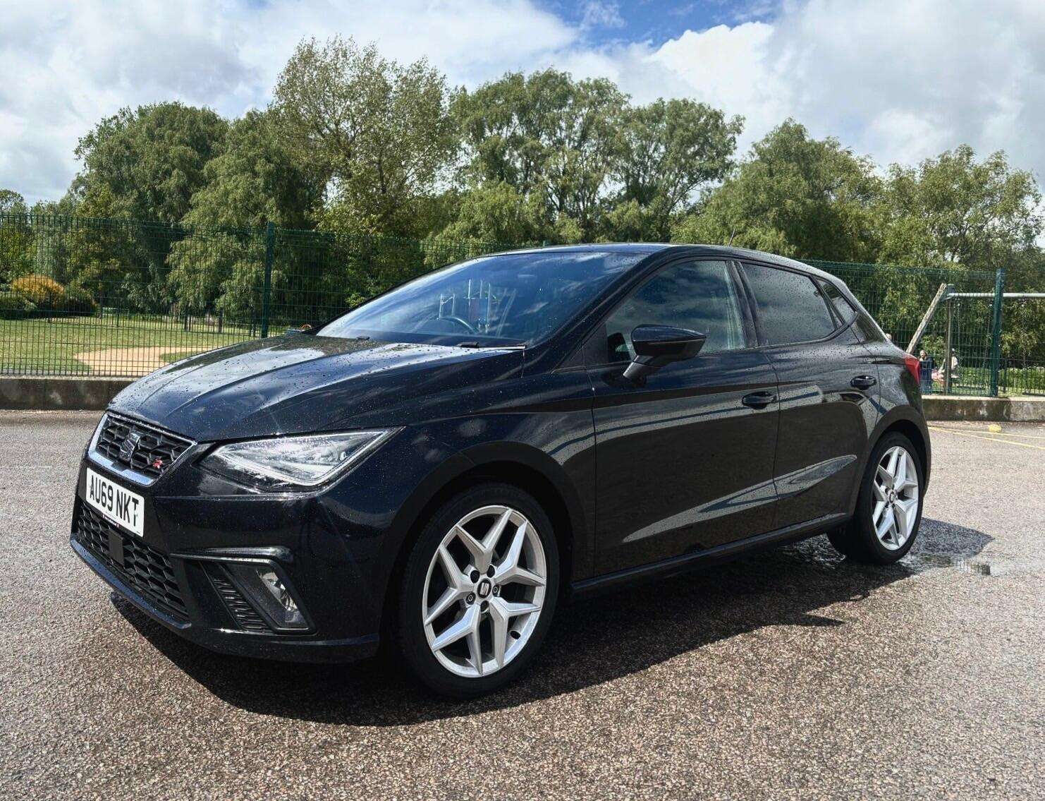 A 2019 SEAT IBIZA 1.0 TSI FR Euro 6 (s/s) 5dr GPF A 2019 SEAT IBIZA 1.0 TSI FR Euro 6 (s/s) 5dr GPF