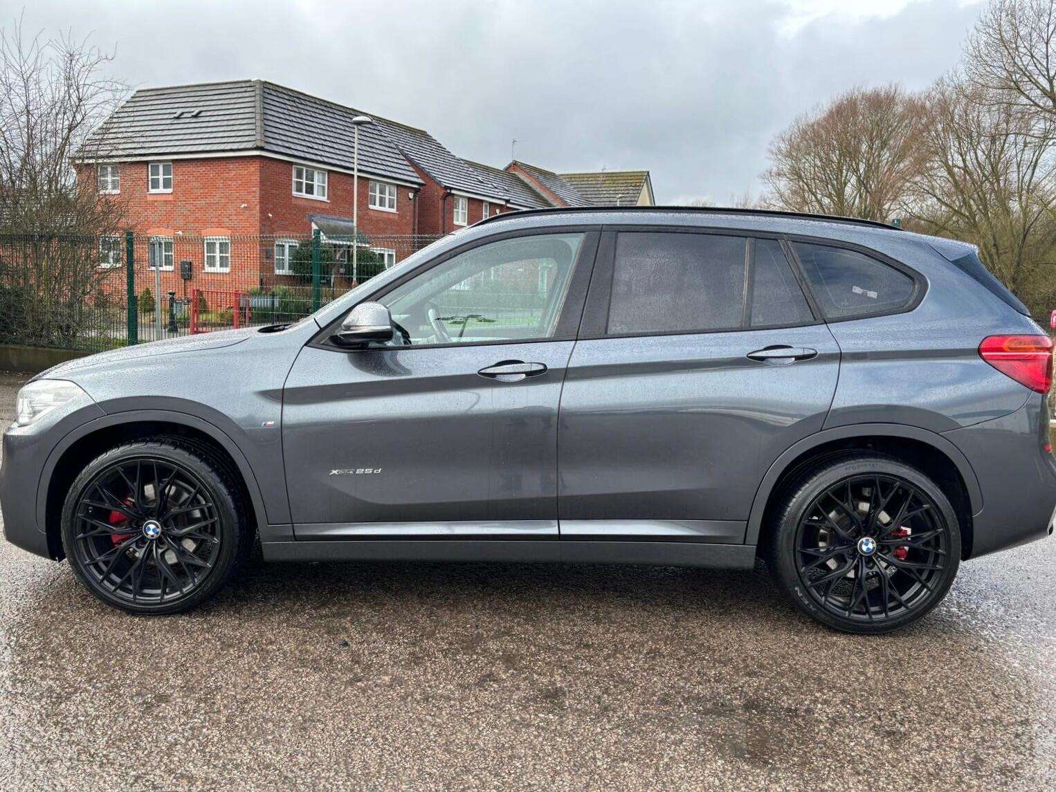 A 2017 BMW X1 2.0 25d M Sport Auto xDrive Euro 6 (s/s) 5dr A 2017 BMW X1 2.0 25d M Sport Auto xDrive Euro 6 (s/s) 5dr