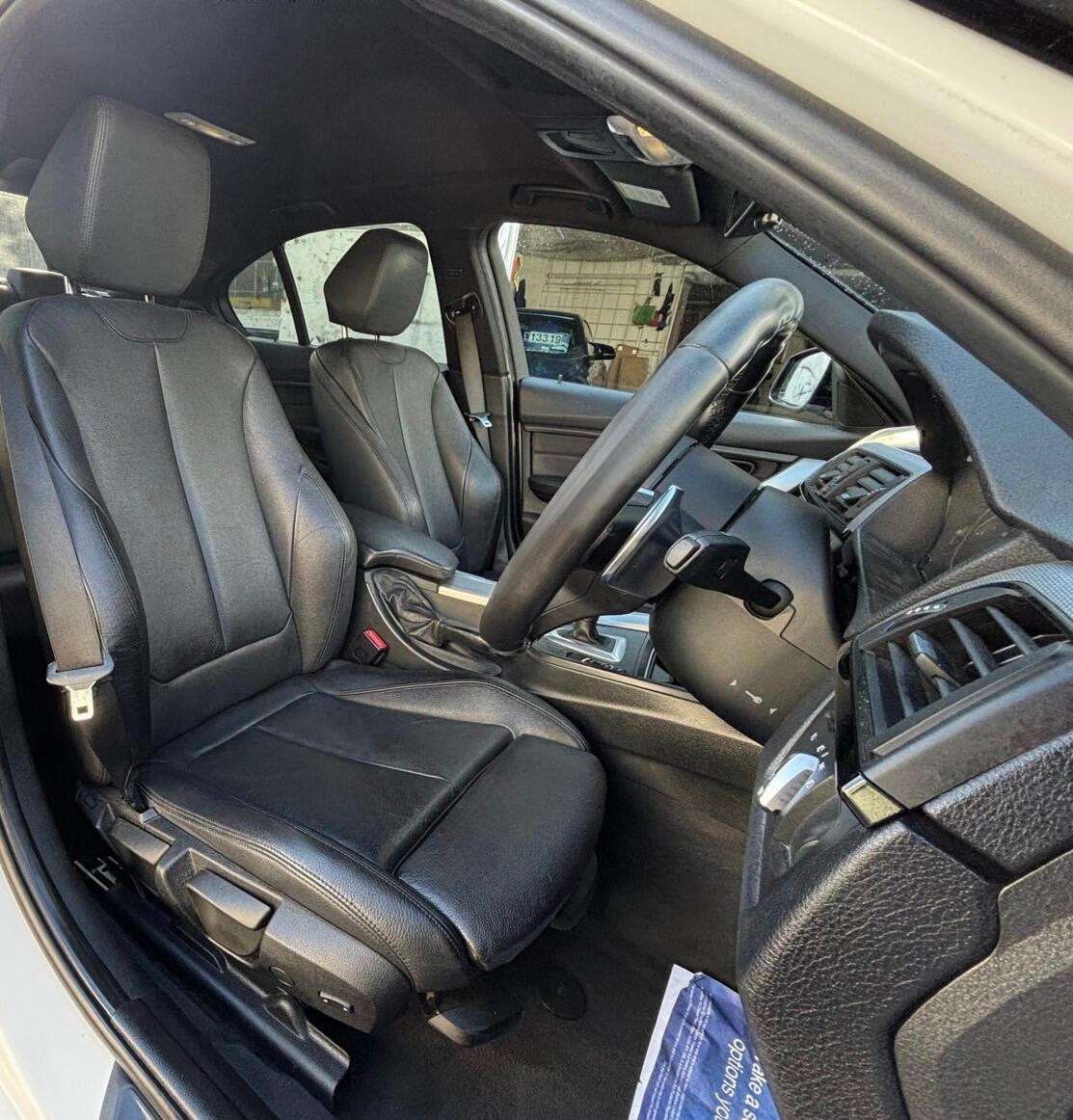 null BMW 3 SERIES null BMW 3 SERIES