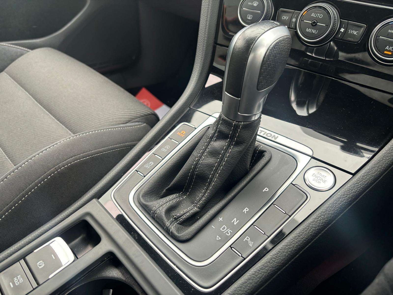 2018 VOLKSWAGEN GOLF 2018 VOLKSWAGEN GOLF