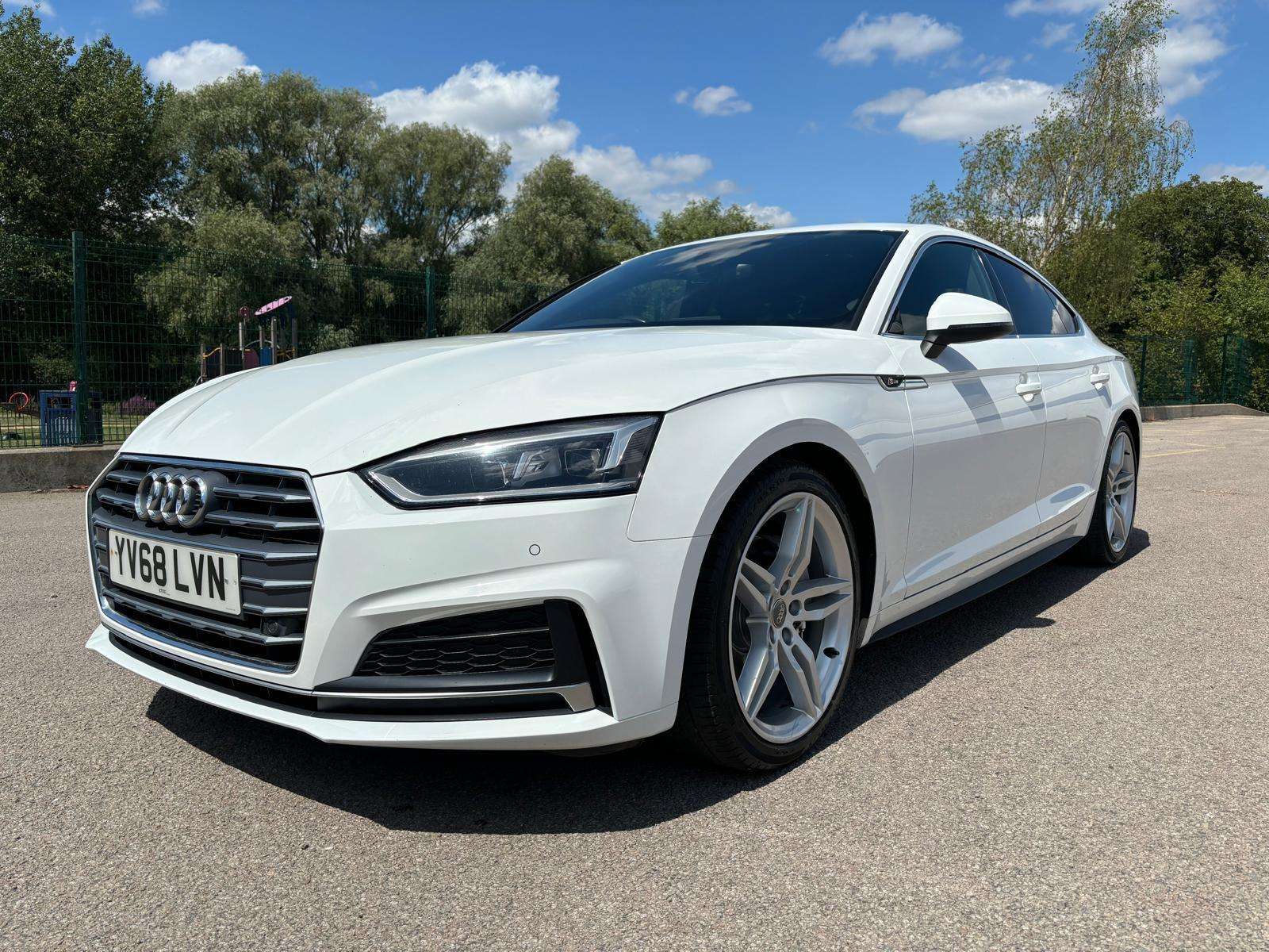 A 2019 AUDI A5 2.0 TDI 40 S line Sportback S Tronic Euro 6 (s/s) 5dr A 2019 AUDI A5 2.0 TDI 40 S line Sportback S Tronic Euro 6 (s/s) 5dr