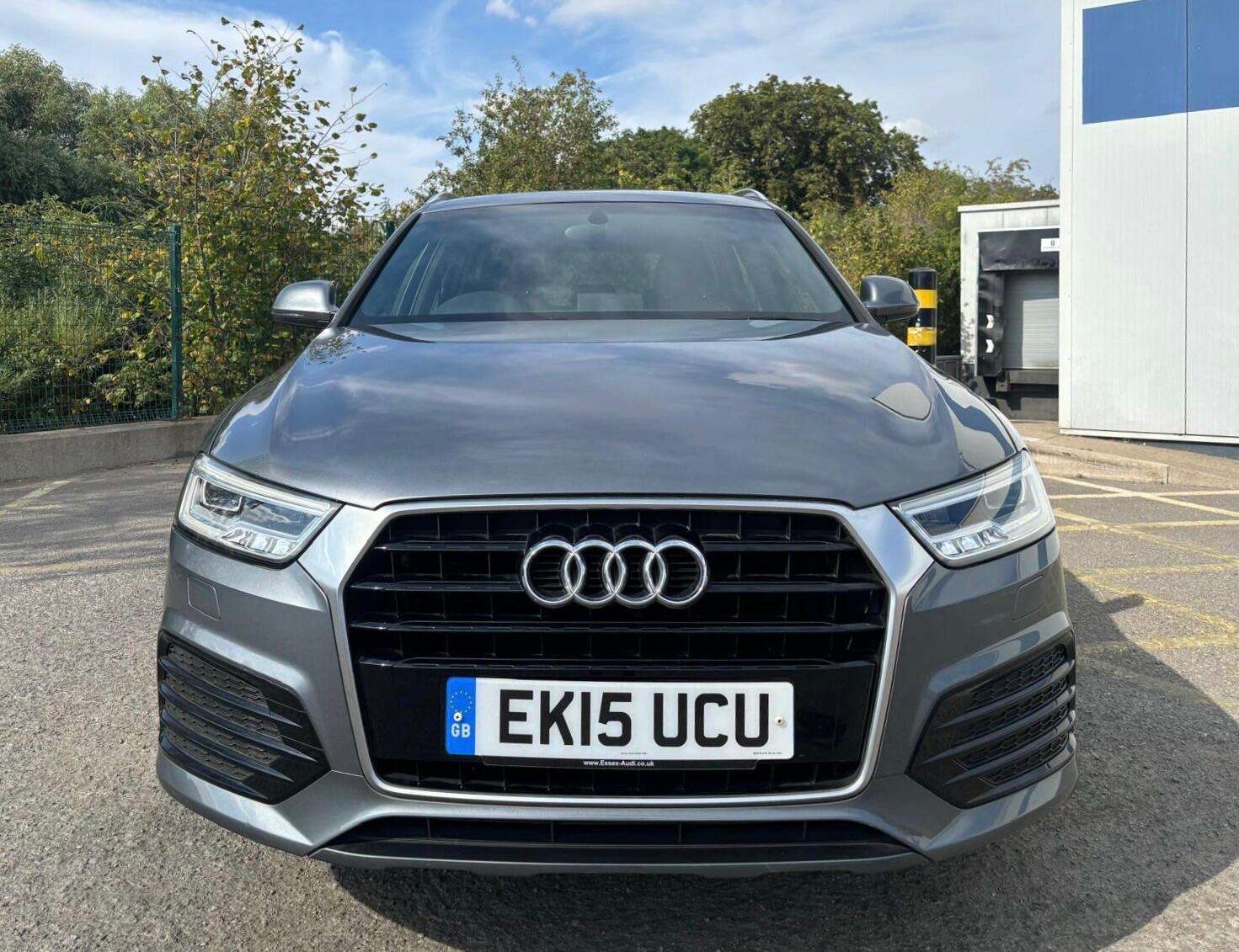 2015 AUDI Q3 2015 AUDI Q3