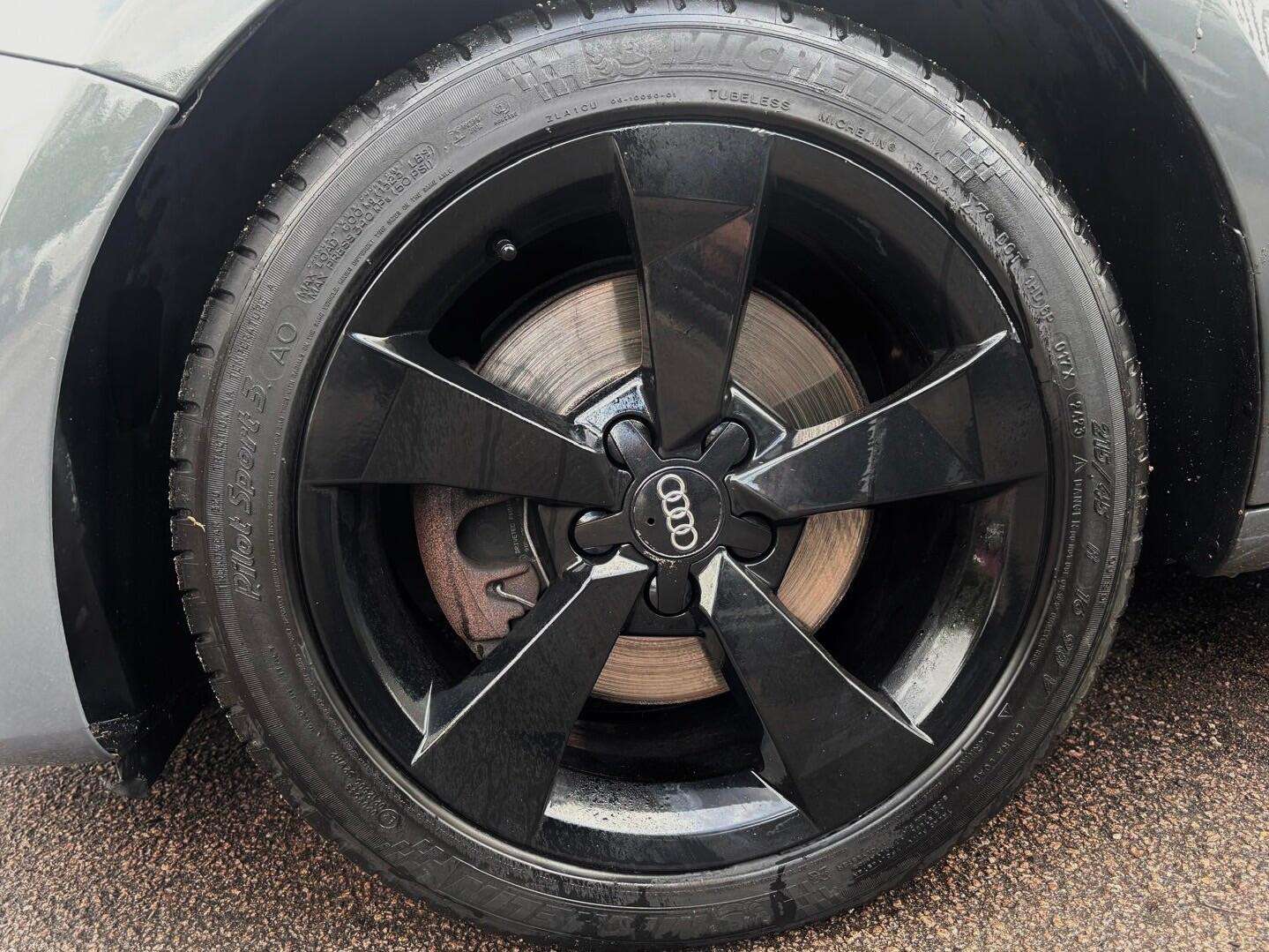 2016 AUDI A1 2016 AUDI A1