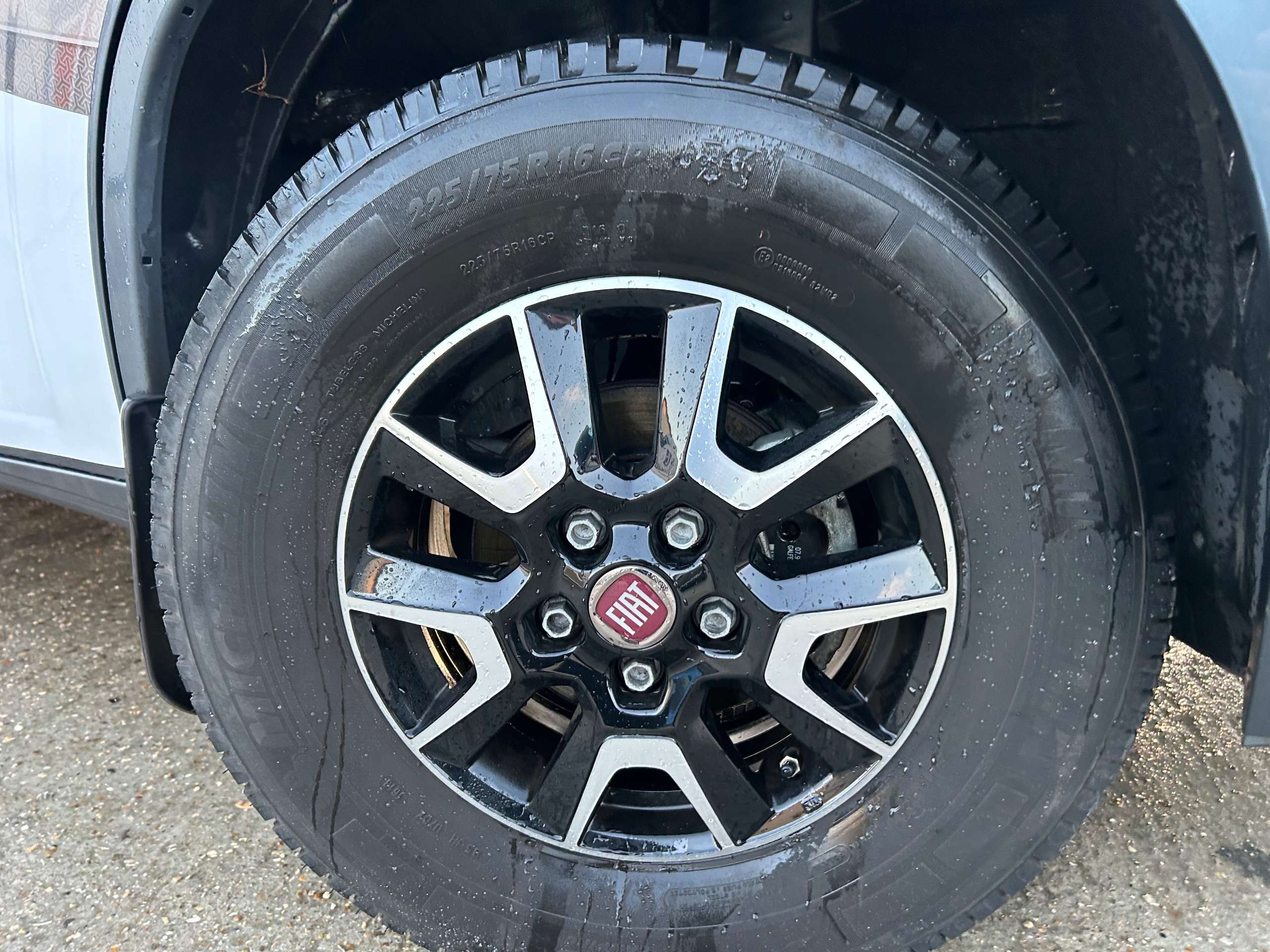 2019 AUTO-TRAIL TRACKER RS 2019 AUTO-TRAIL TRACKER RS