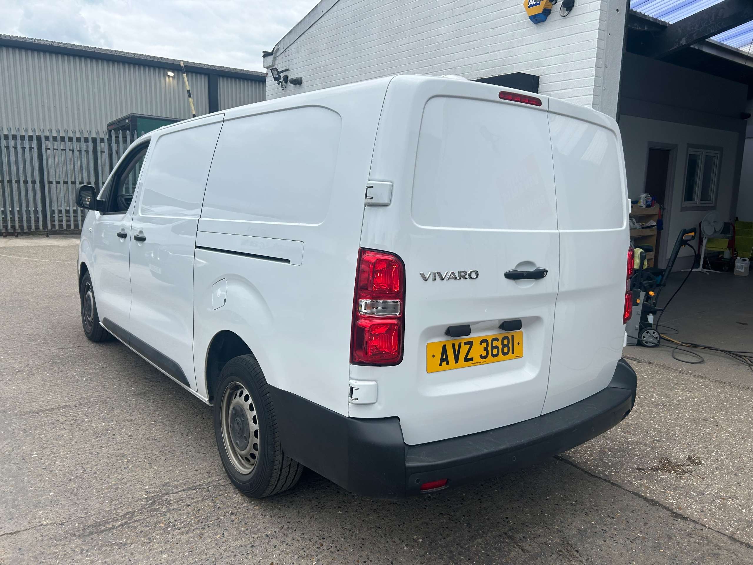 A 2022 VAUXHALL VIVARO 1.5 Turbo D 2900 Dynamic Panel Van 6dr Diesel Manual L2 H1 Euro 6 (s/s) (100 ps) A 2022 VAUXHALL VIVARO 1.5 Turbo D 2900 Dynamic Panel Van 6dr Diesel Manual L2 H1 Euro 6 (s/s) (100 ps)