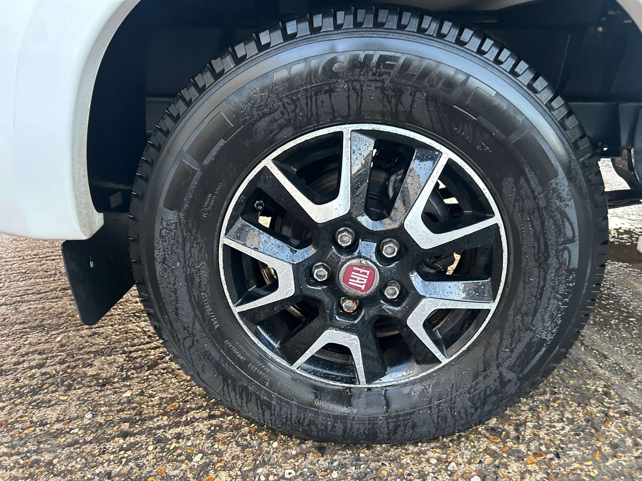 2019 AUTO-TRAIL TRACKER RS 2019 AUTO-TRAIL TRACKER RS