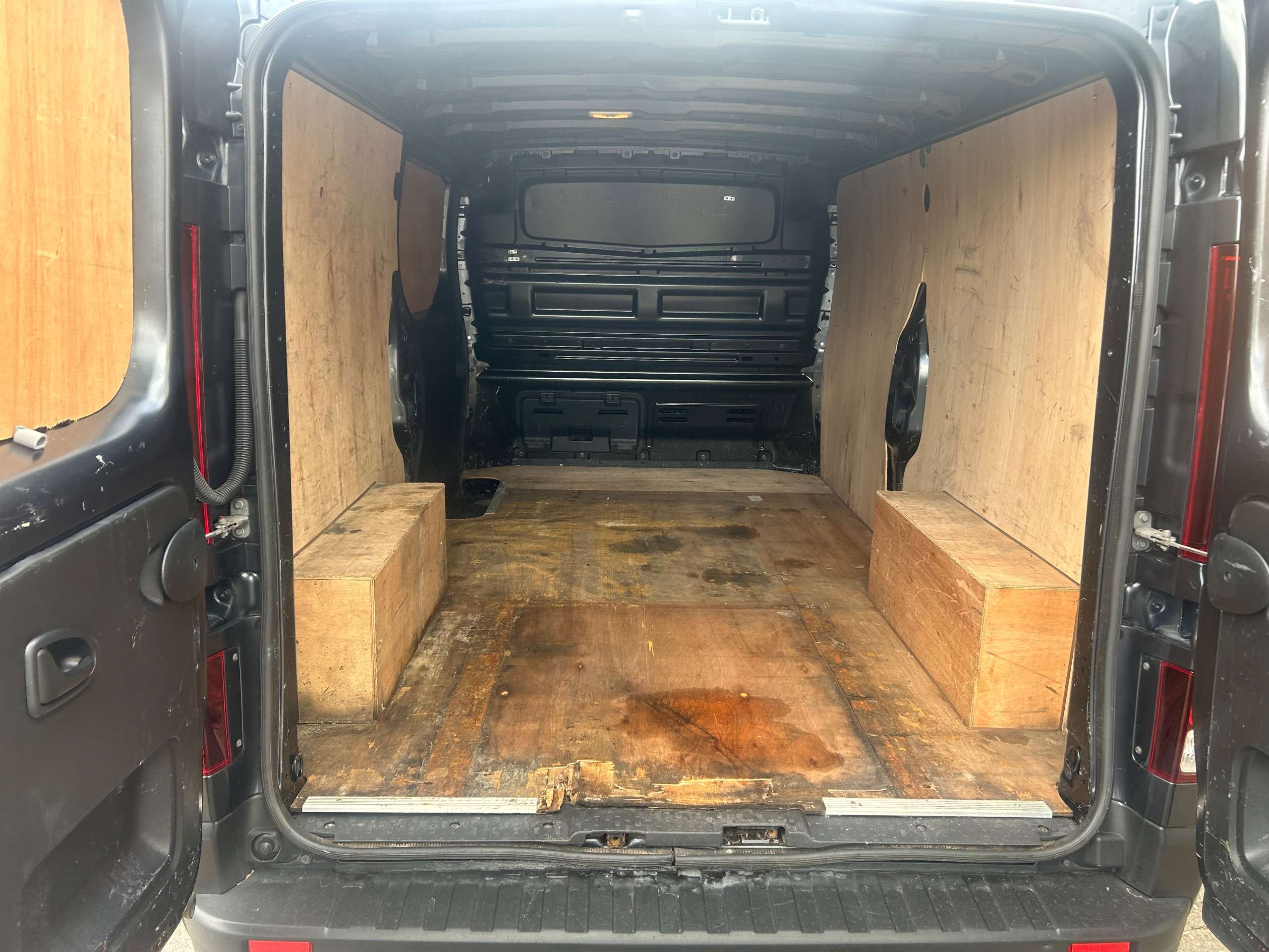 2023 RENAULT TRAFIC 2023 RENAULT TRAFIC