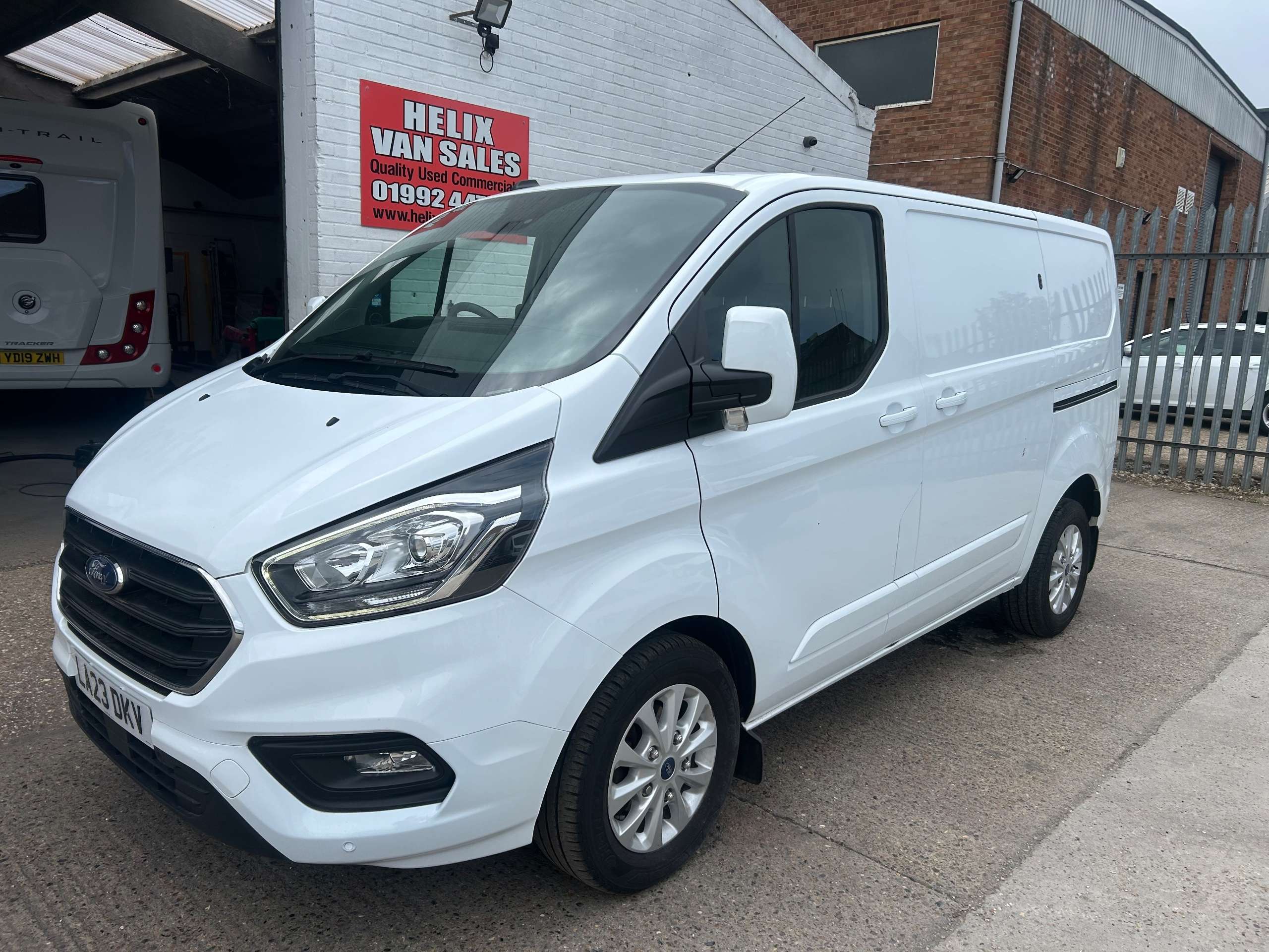 A 2023 FORD TRANSIT CUSTOM 2.0 300 EcoBlue Limited Panel Van 5dr Diesel Manual L1 H1 Euro 6 (s/s) (130 ps) A 2023 FORD TRANSIT CUSTOM 2.0 300 EcoBlue Limited Panel Van 5dr Diesel Manual L1 H1 Euro 6 (s/s) (130 ps)