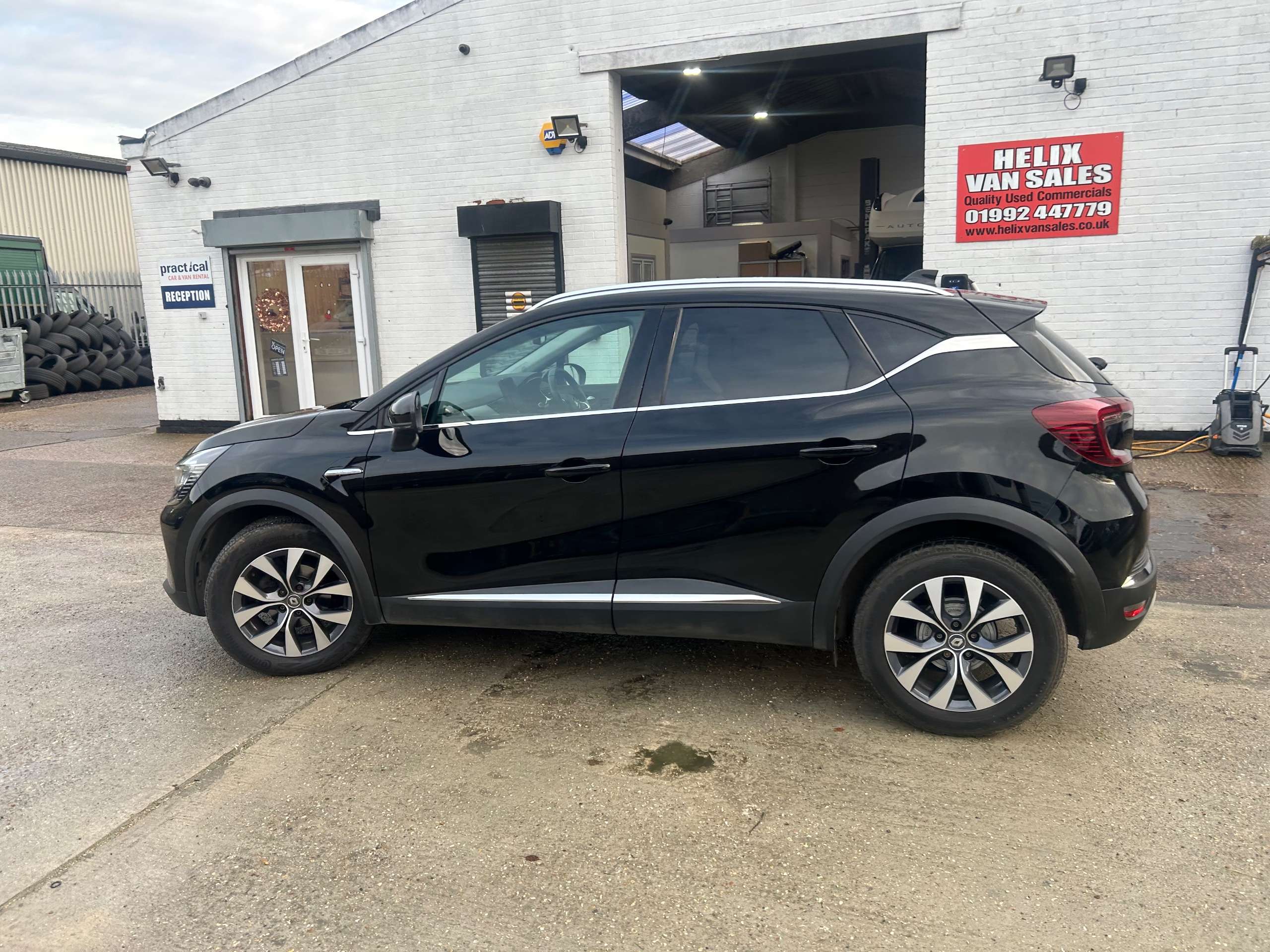 2021 RENAULT CAPTUR 2021 RENAULT CAPTUR