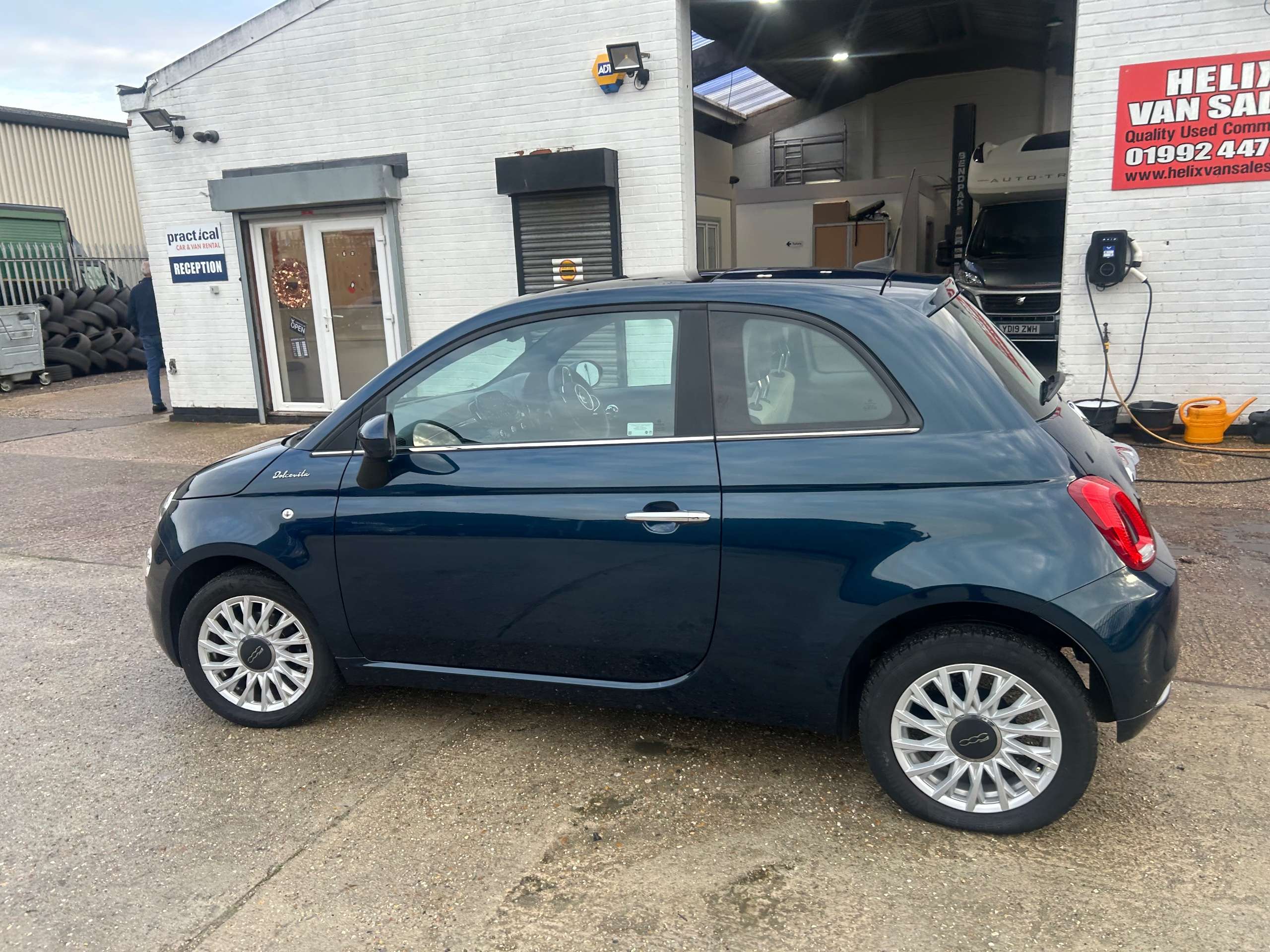 2023 FIAT 500 2023 FIAT 500