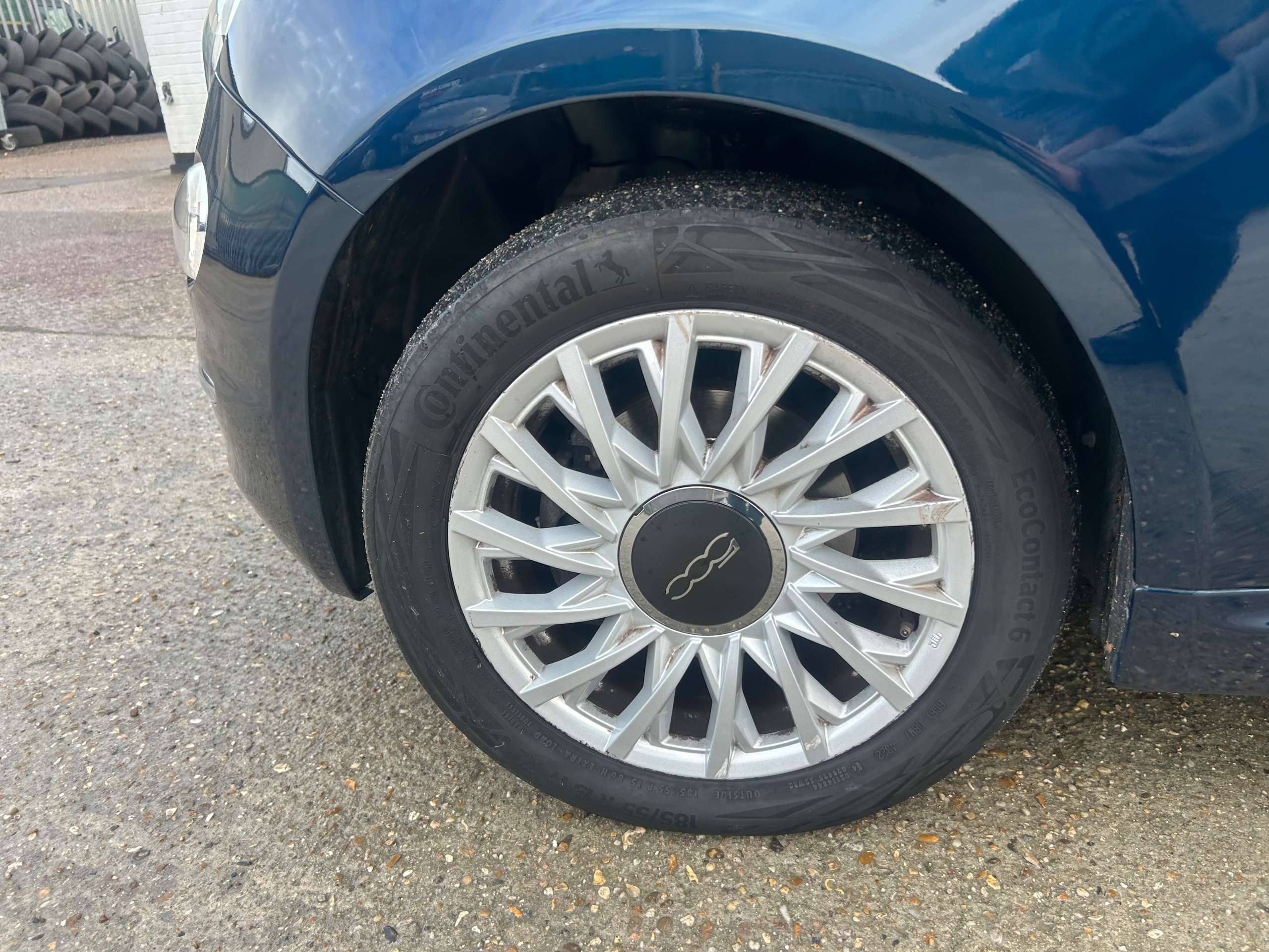 2023 FIAT 500 2023 FIAT 500