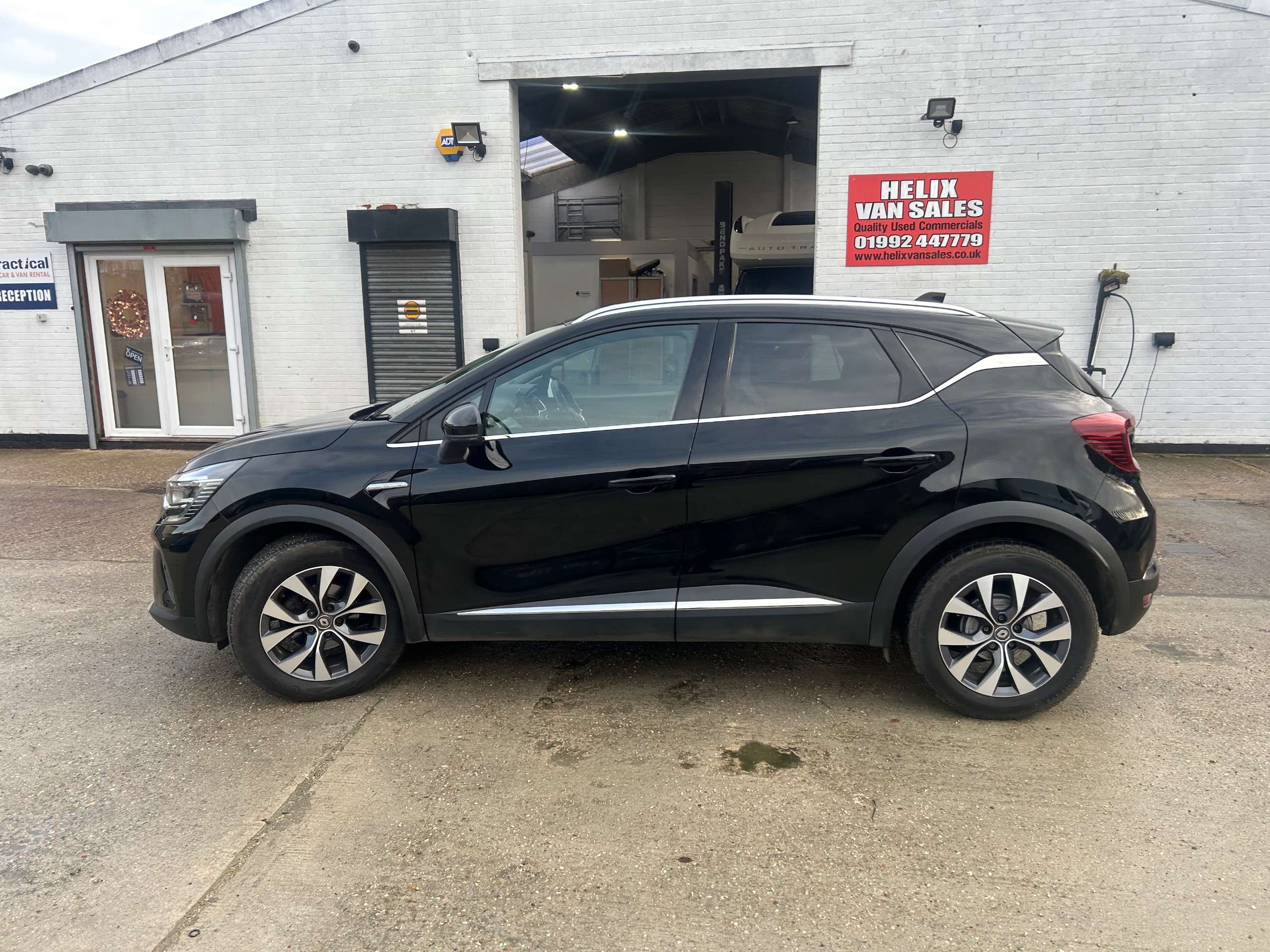 2021 RENAULT CAPTUR 2021 RENAULT CAPTUR