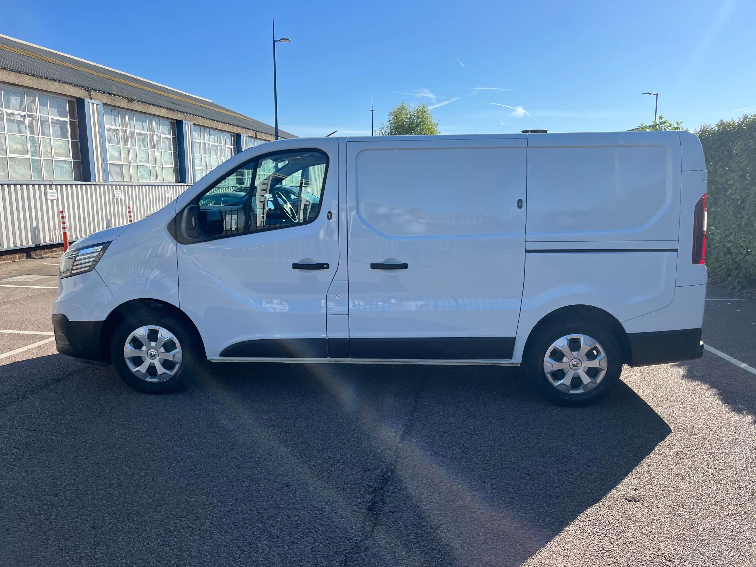 2023 RENAULT TRAFIC 2023 RENAULT TRAFIC
