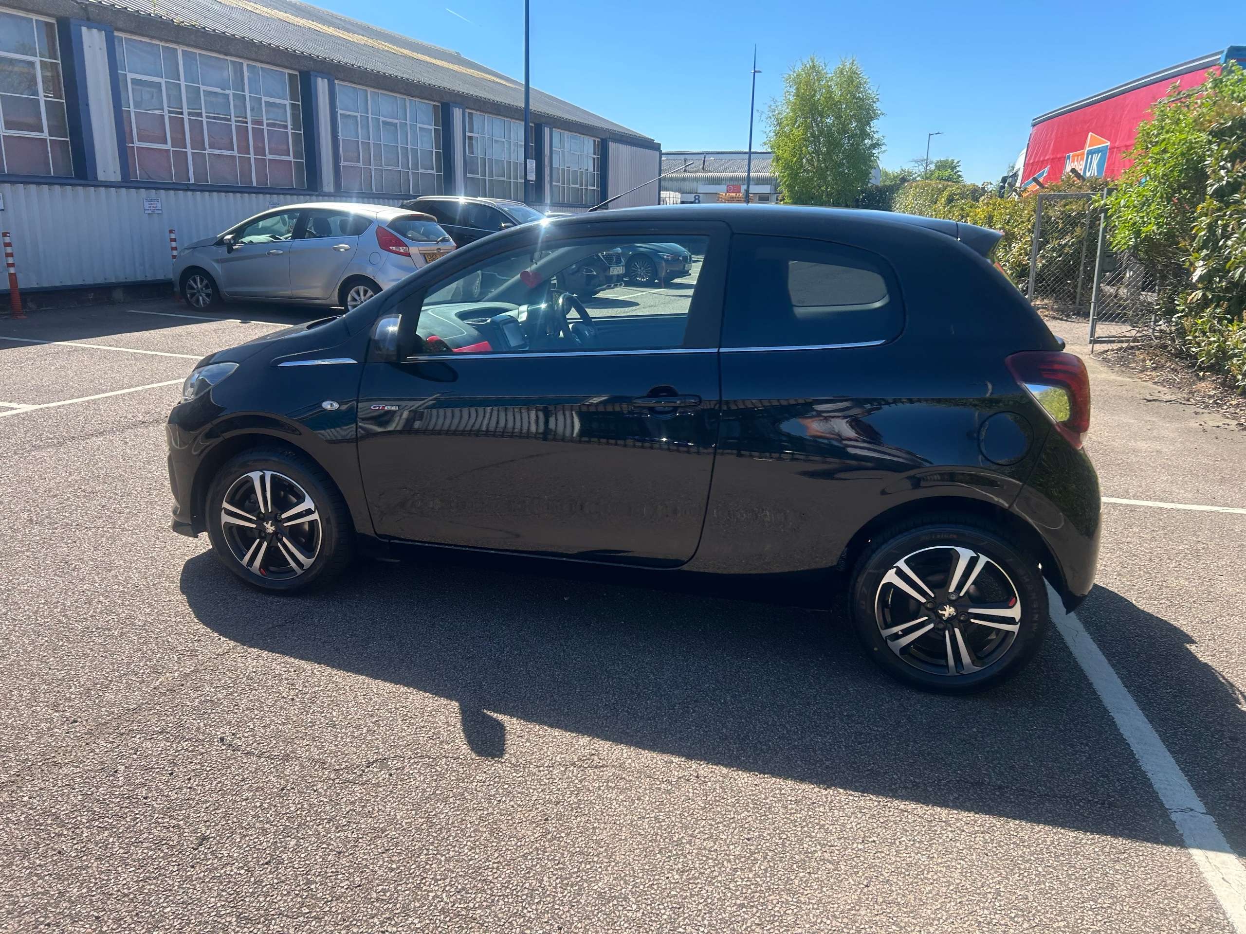 2017 PEUGEOT 108 2017 PEUGEOT 108
