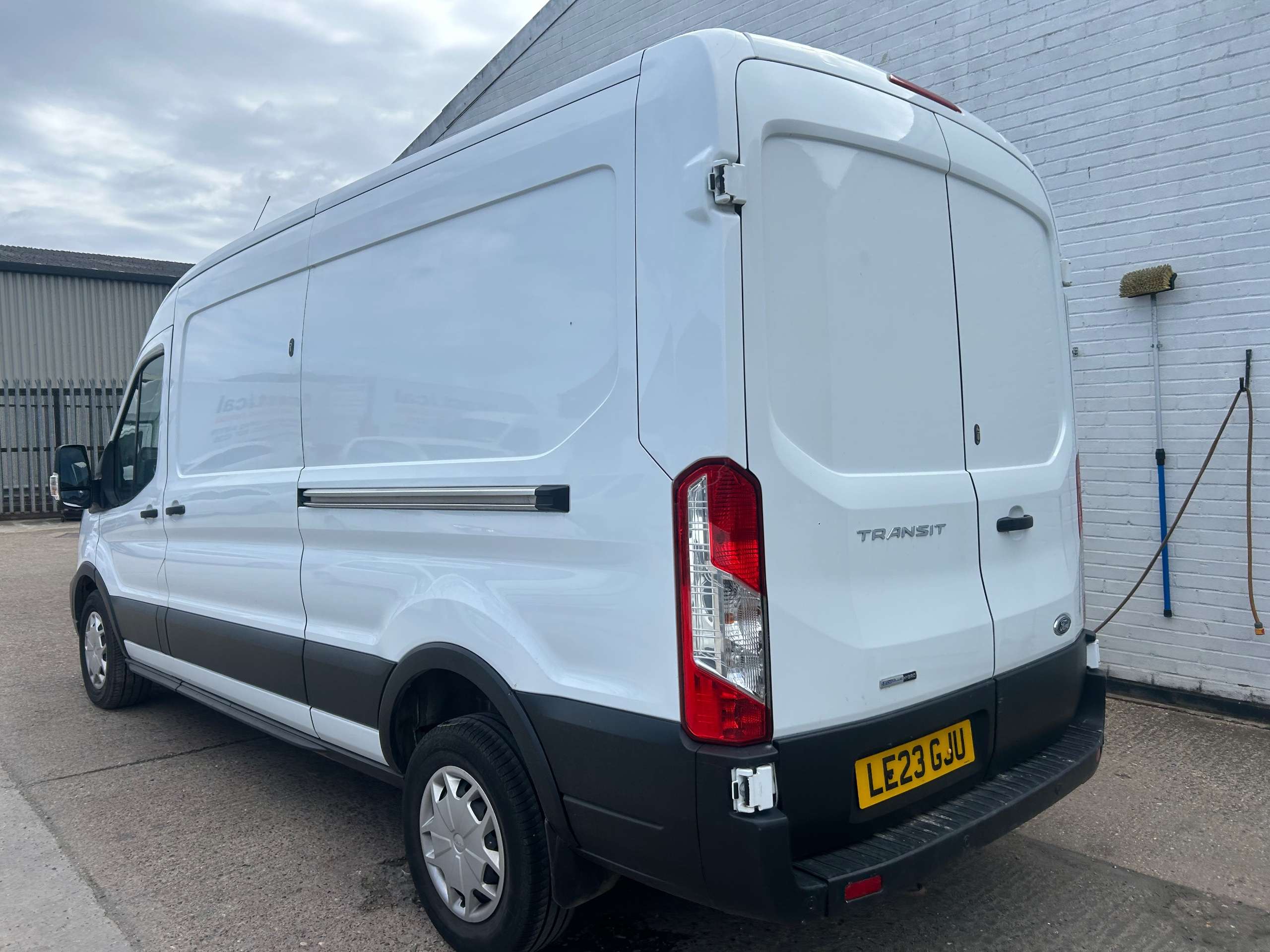 A 2023 FORD TRANSIT 2.0 350 EcoBlue MHEV Trend Panel Van 5dr Diesel Manual FWD L3 H2 Euro 6 (s/s) (130 ps) A 2023 FORD TRANSIT 2.0 350 EcoBlue MHEV Trend Panel Van 5dr Diesel Manual FWD L3 H2 Euro 6 (s/s) (130 ps)