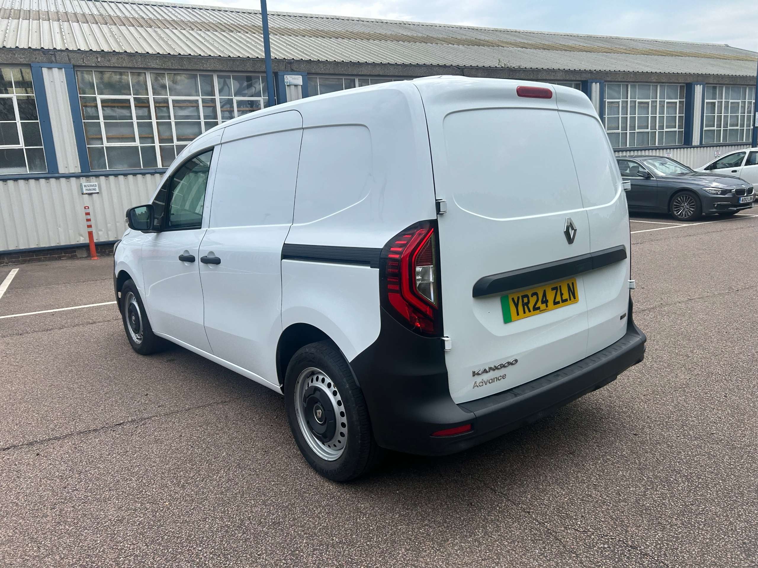 2024 RENAULT KANGOO 2024 RENAULT KANGOO