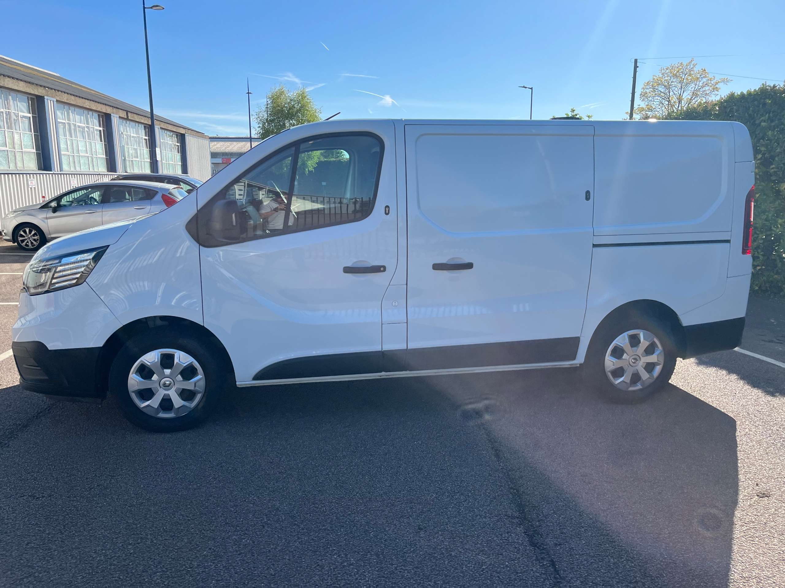 2023 RENAULT TRAFIC 2023 RENAULT TRAFIC