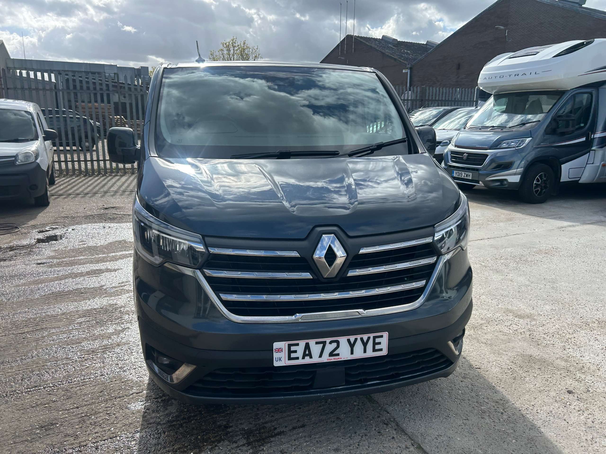 2023 RENAULT TRAFIC 2023 RENAULT TRAFIC