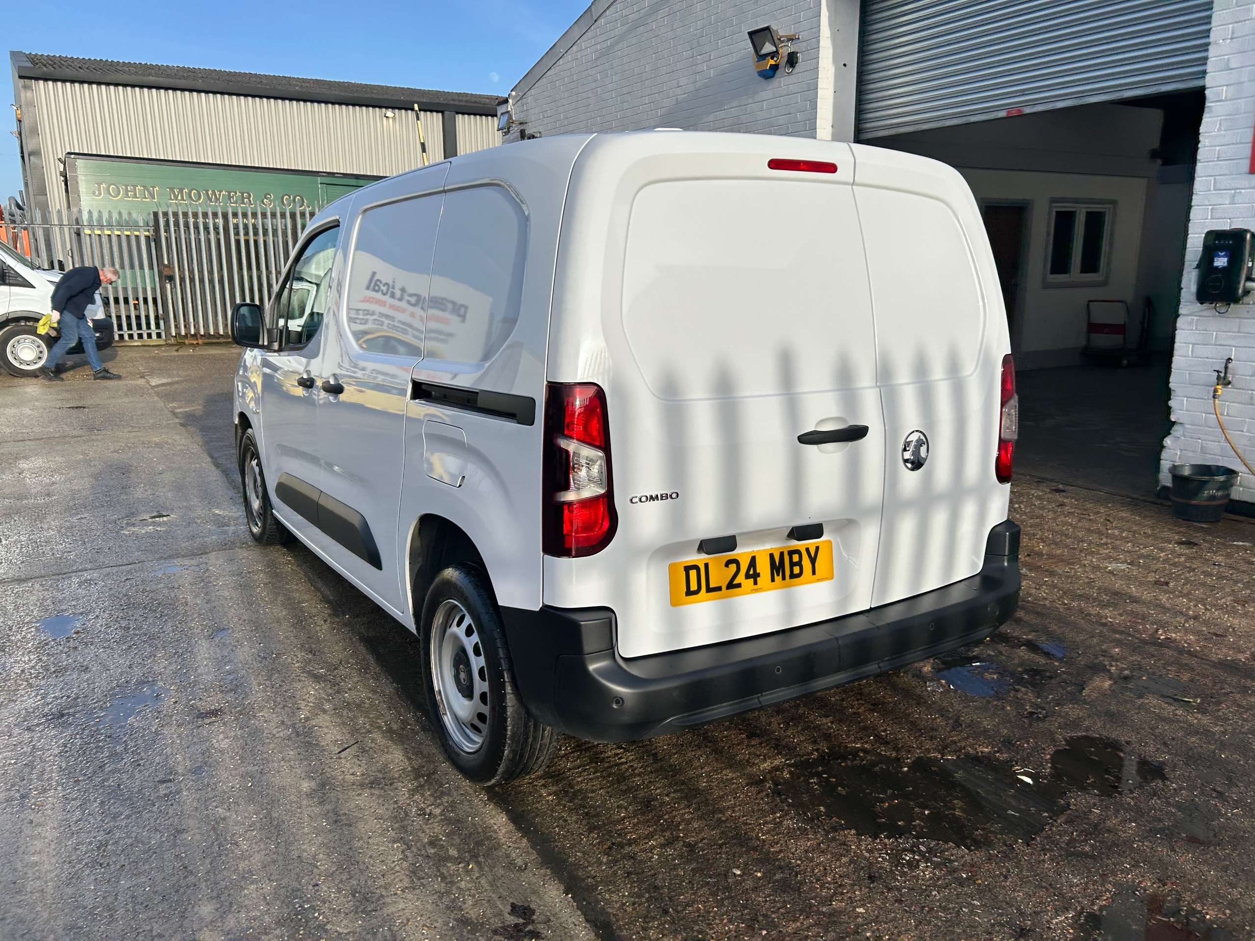 2024 VAUXHALL COMBO 2024 VAUXHALL COMBO