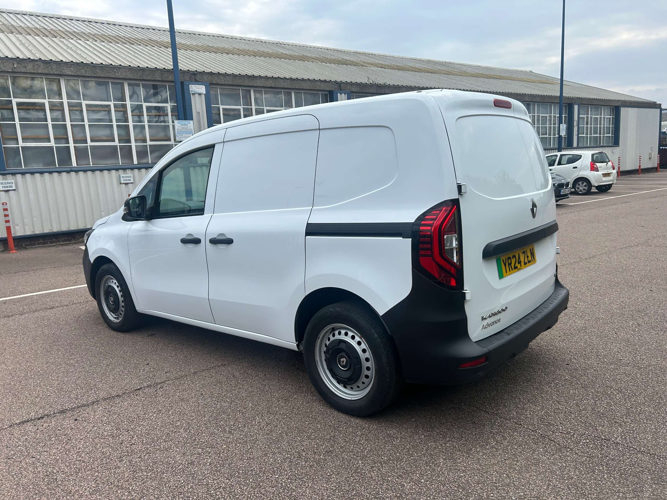 2024 RENAULT KANGOO 2024 RENAULT KANGOO