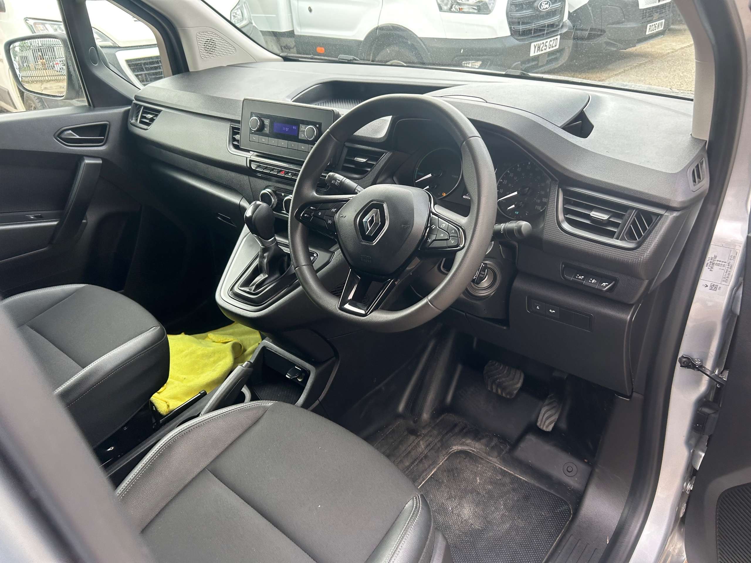 2024 RENAULT KANGOO 2024 RENAULT KANGOO
