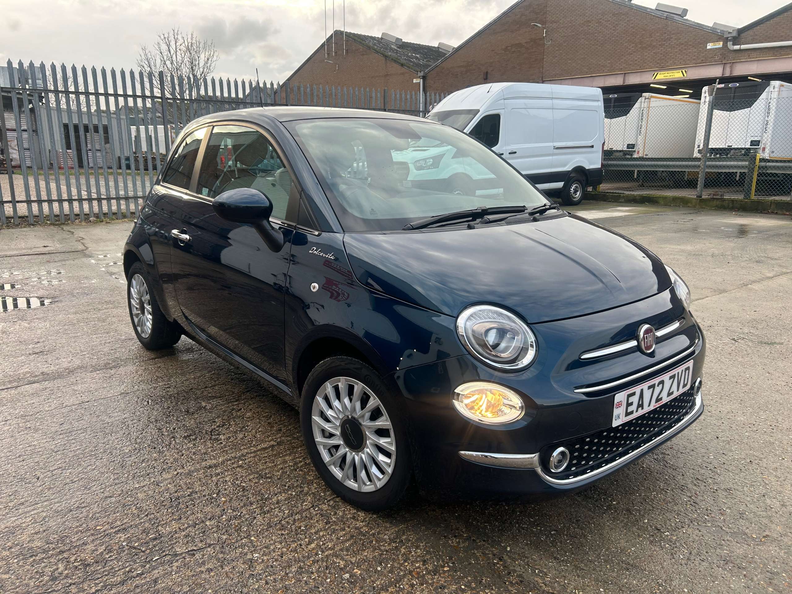 2023 FIAT 500 2023 FIAT 500