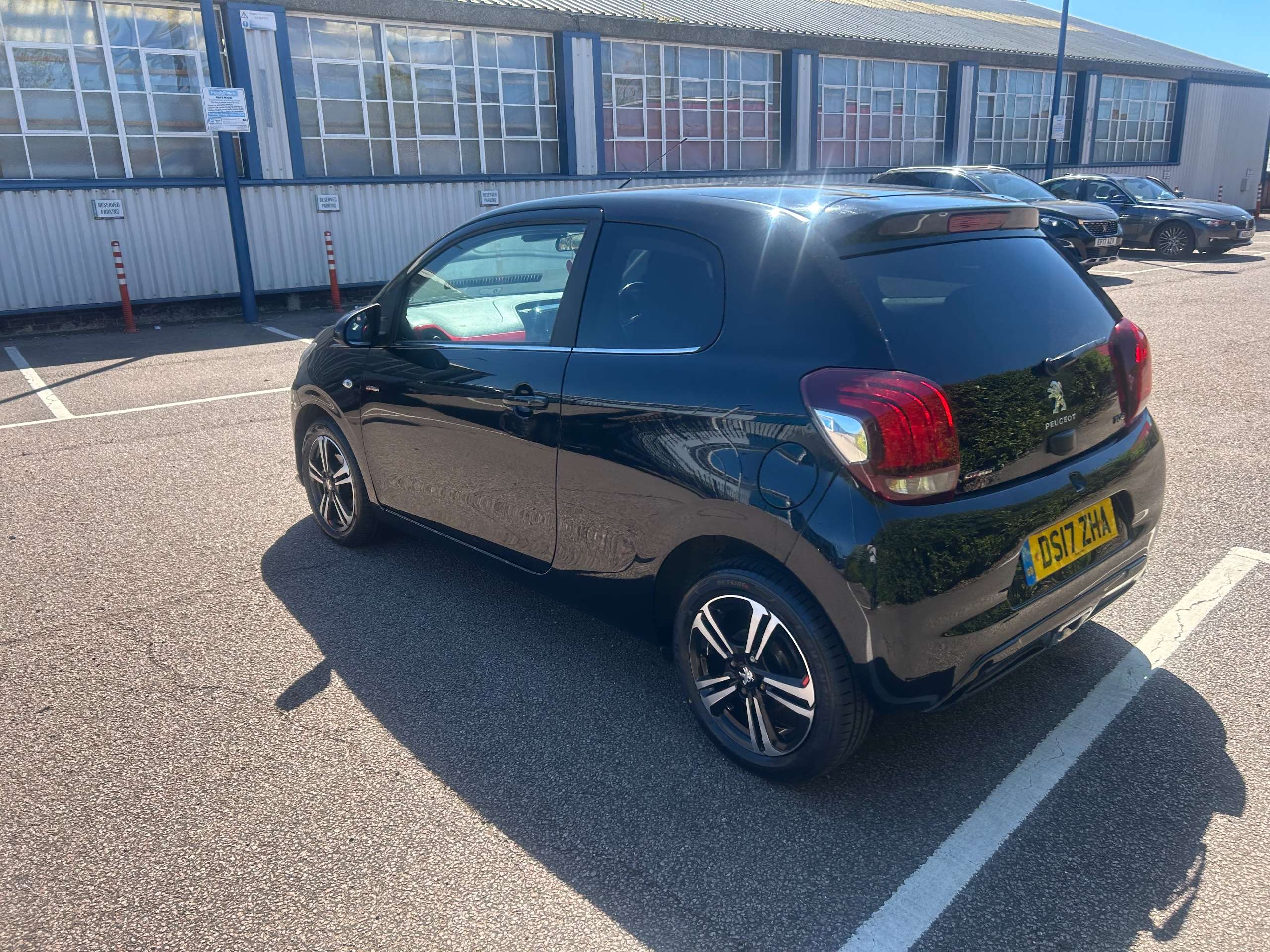 2017 PEUGEOT 108 2017 PEUGEOT 108