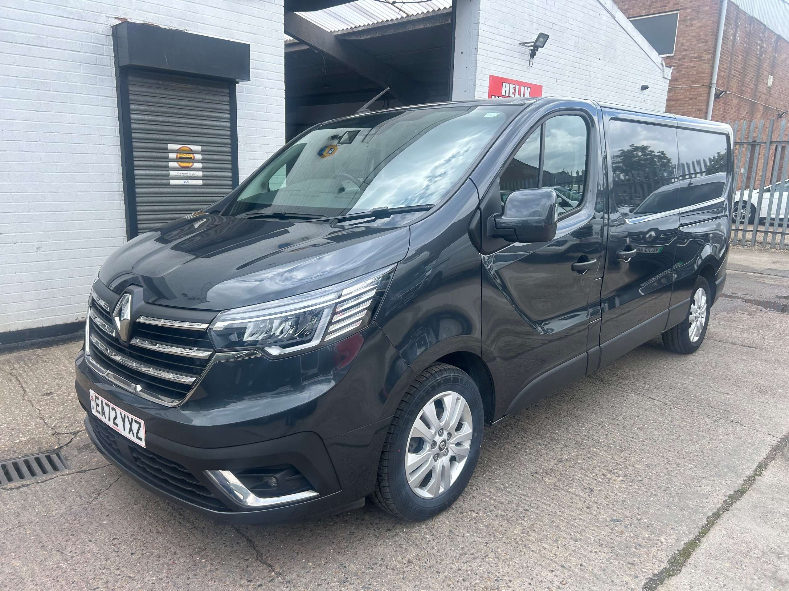 A 2023 RENAULT TRAFIC 2.0 dCi Blue LL30 Sport Panel Van 5dr Diesel EDC L2 H1 Euro 6 (s/s) (150 ps) A 2023 RENAULT TRAFIC 2.0 dCi Blue LL30 Sport Panel Van 5dr Diesel EDC L2 H1 Euro 6 (s/s) (150 ps)