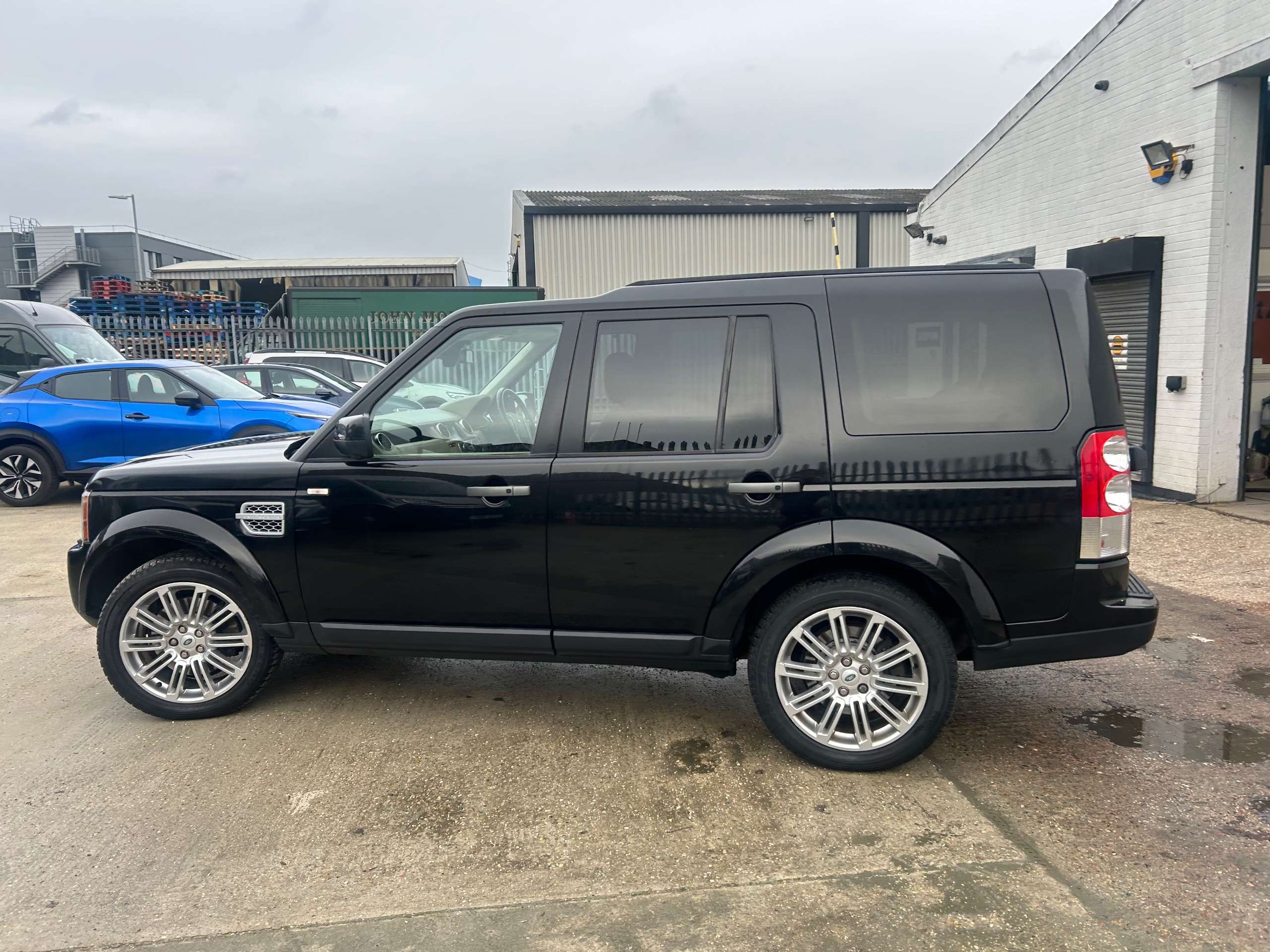 2011 LAND ROVER DISCOVERY 4 2011 LAND ROVER DISCOVERY 4