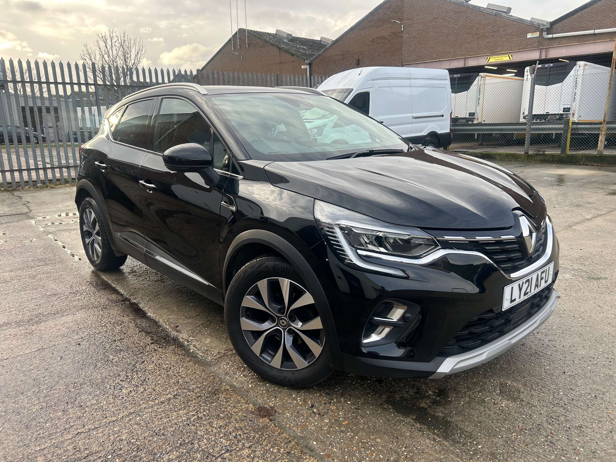 2021 RENAULT CAPTUR 2021 RENAULT CAPTUR