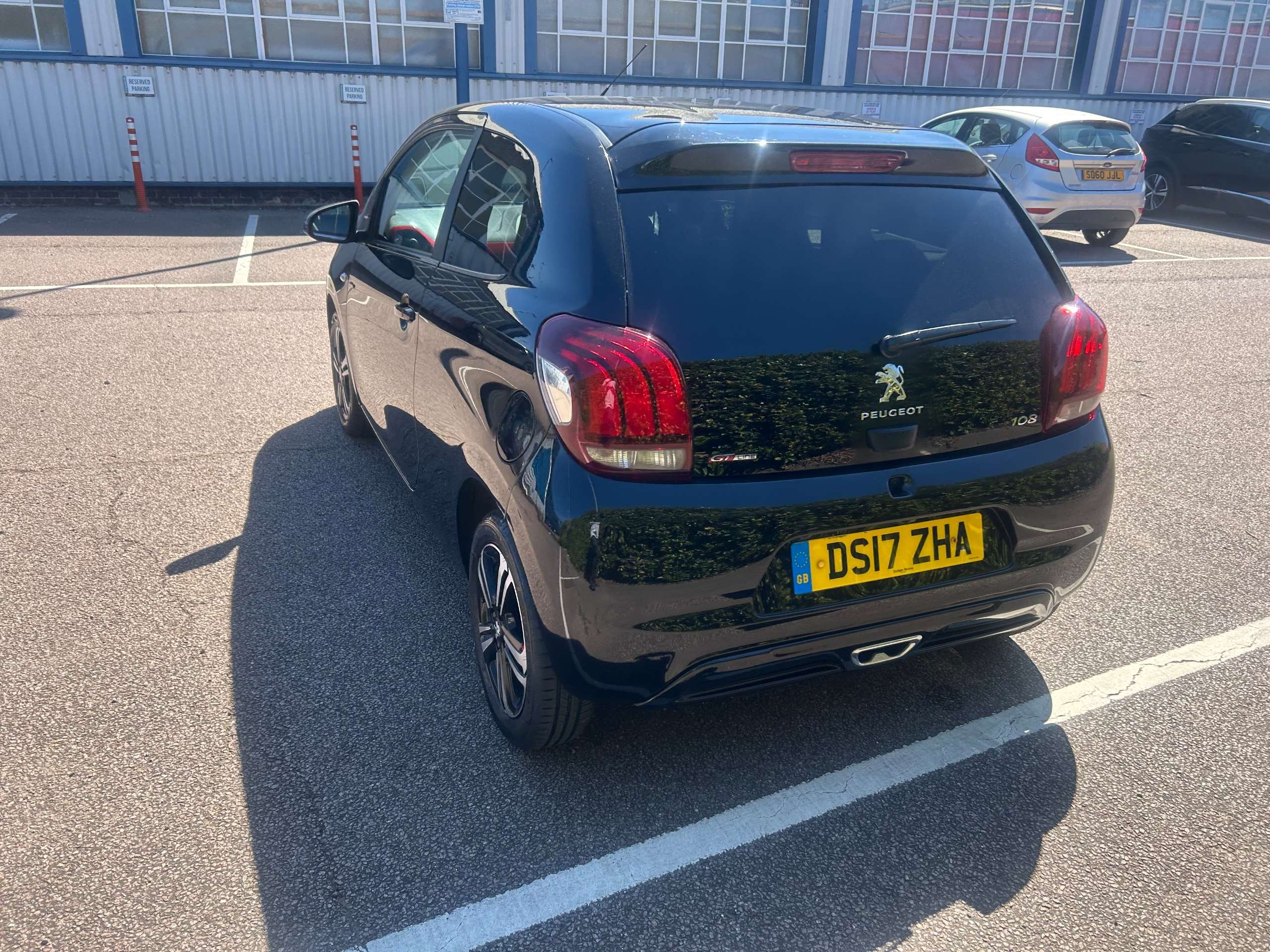 2017 PEUGEOT 108 2017 PEUGEOT 108