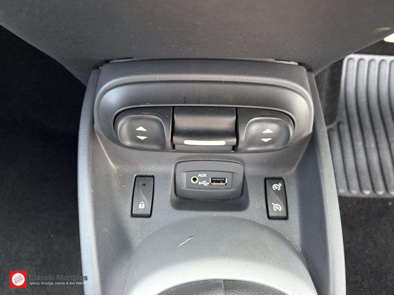 2011 RENAULT WIND 2011 RENAULT WIND