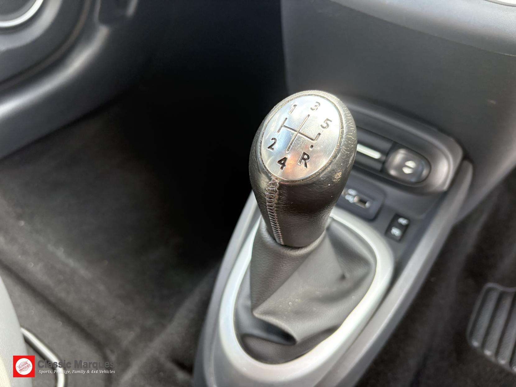 2011 RENAULT WIND 2011 RENAULT WIND