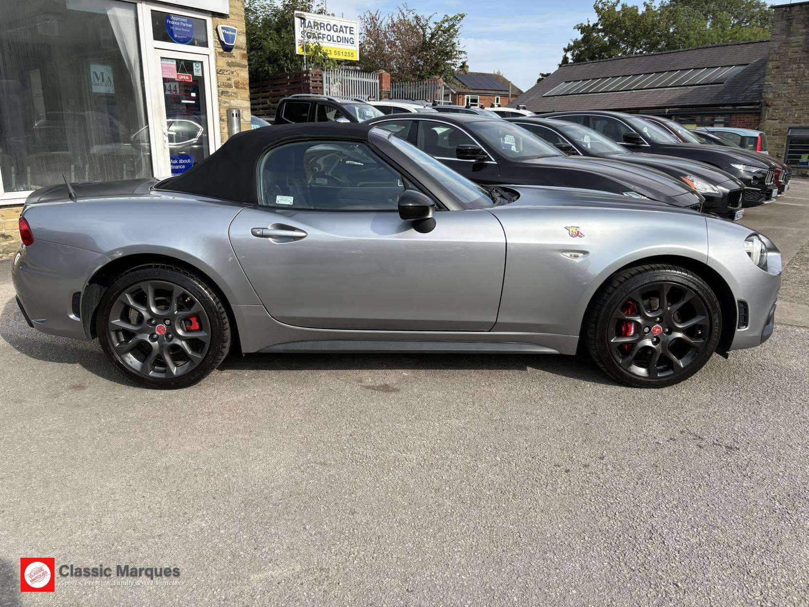 2017 ABARTH 124 SPIDER 2017 ABARTH 124 SPIDER