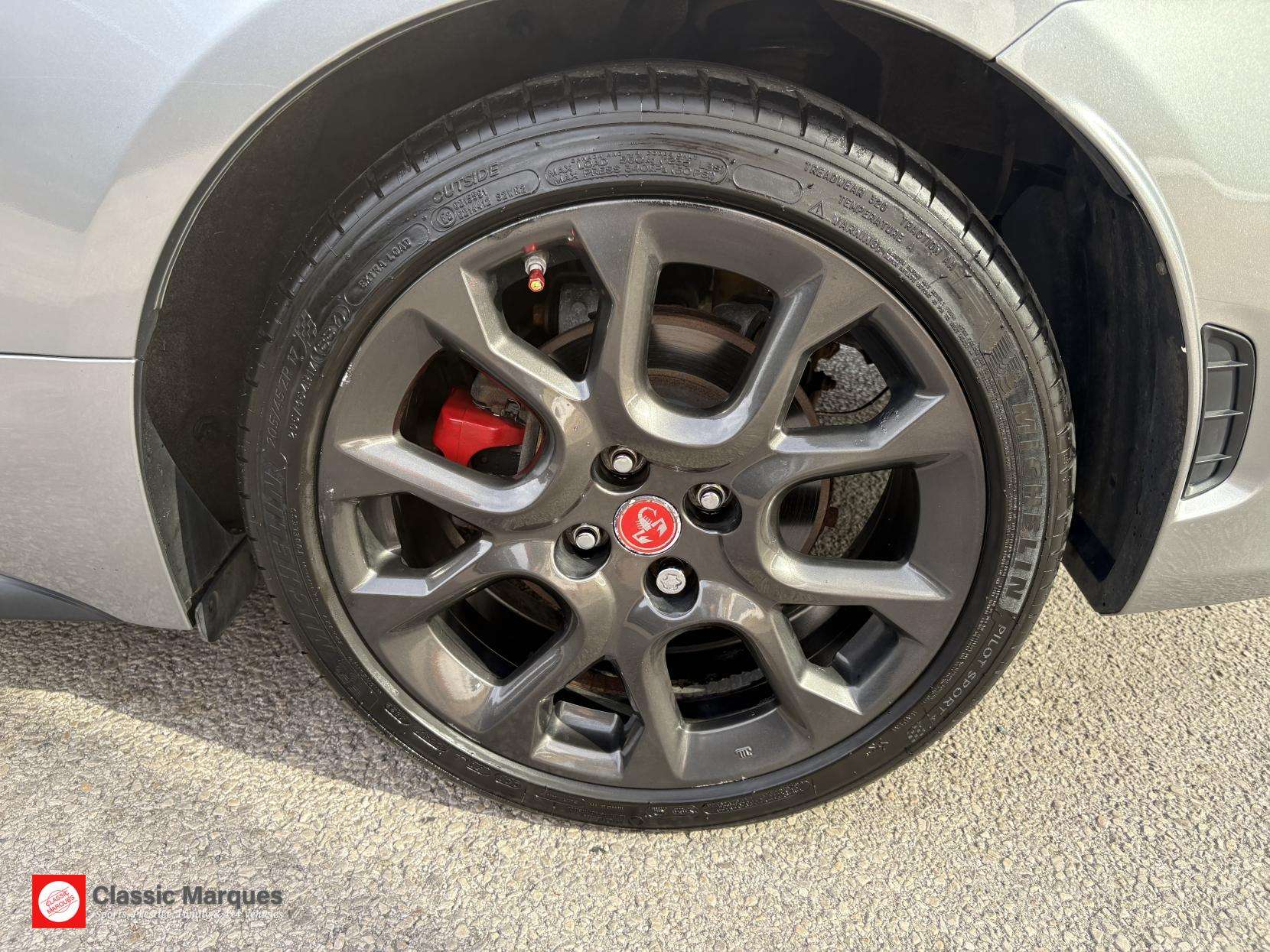 2017 ABARTH 124 SPIDER 2017 ABARTH 124 SPIDER