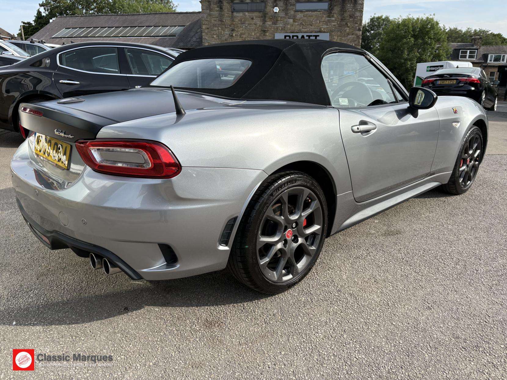 2017 ABARTH 124 SPIDER 2017 ABARTH 124 SPIDER