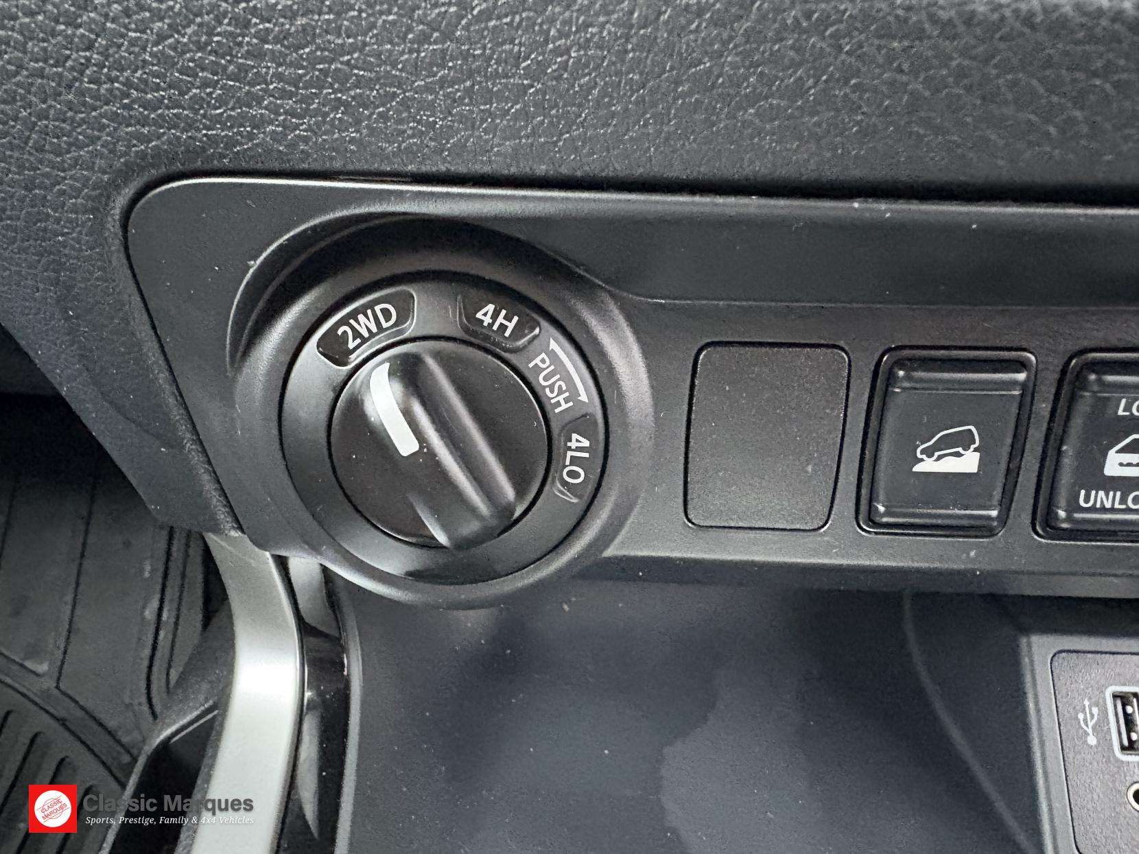 2020 NISSAN NAVARA 2020 NISSAN NAVARA