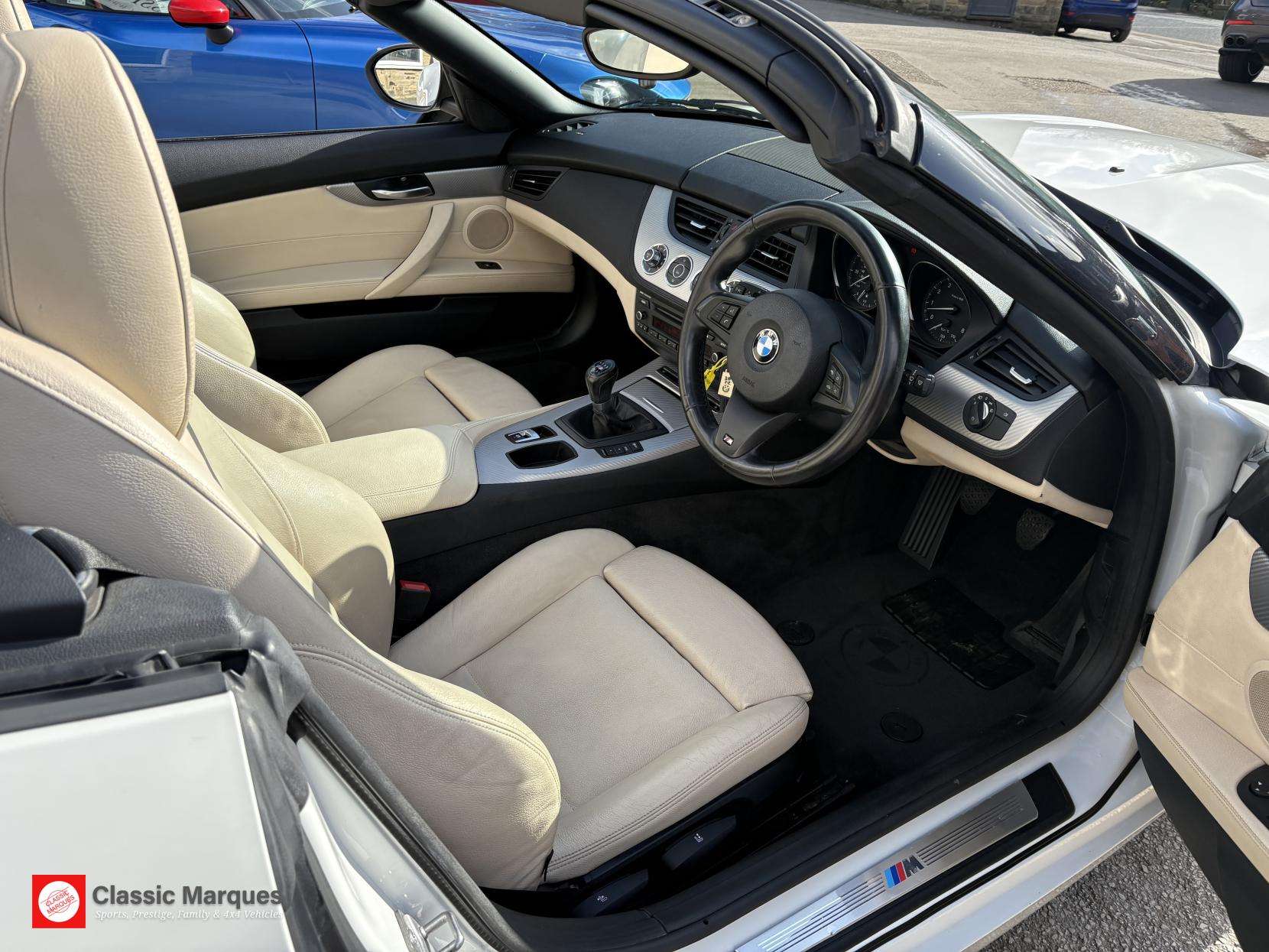 A 2012 BMW Z4 2.0 20i M Sport Convertible 2dr Petrol Manual sDrive Euro 5 (s/s) (184 ps) A 2012 BMW Z4 2.0 20i M Sport Convertible 2dr Petrol Manual sDrive Euro 5 (s/s) (184 ps)