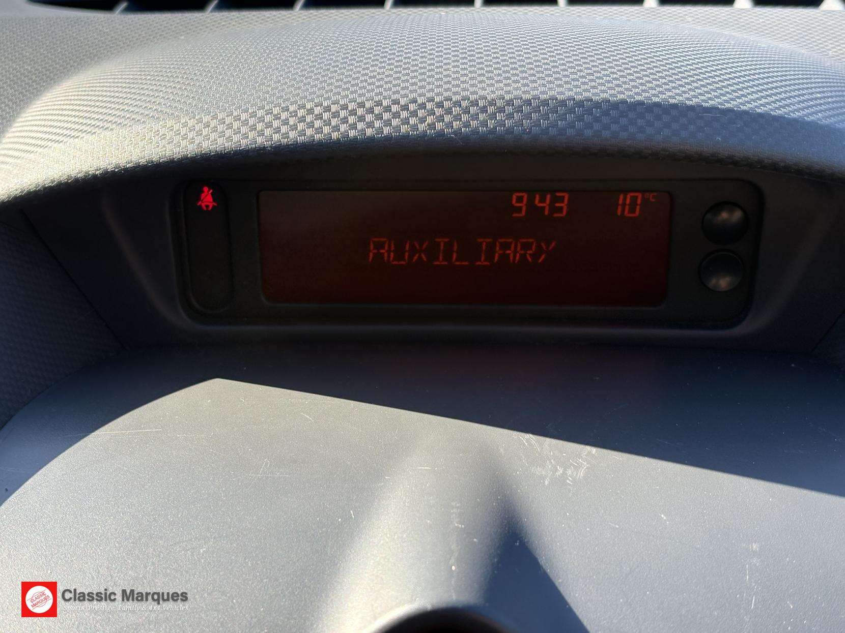 2011 RENAULT WIND 2011 RENAULT WIND