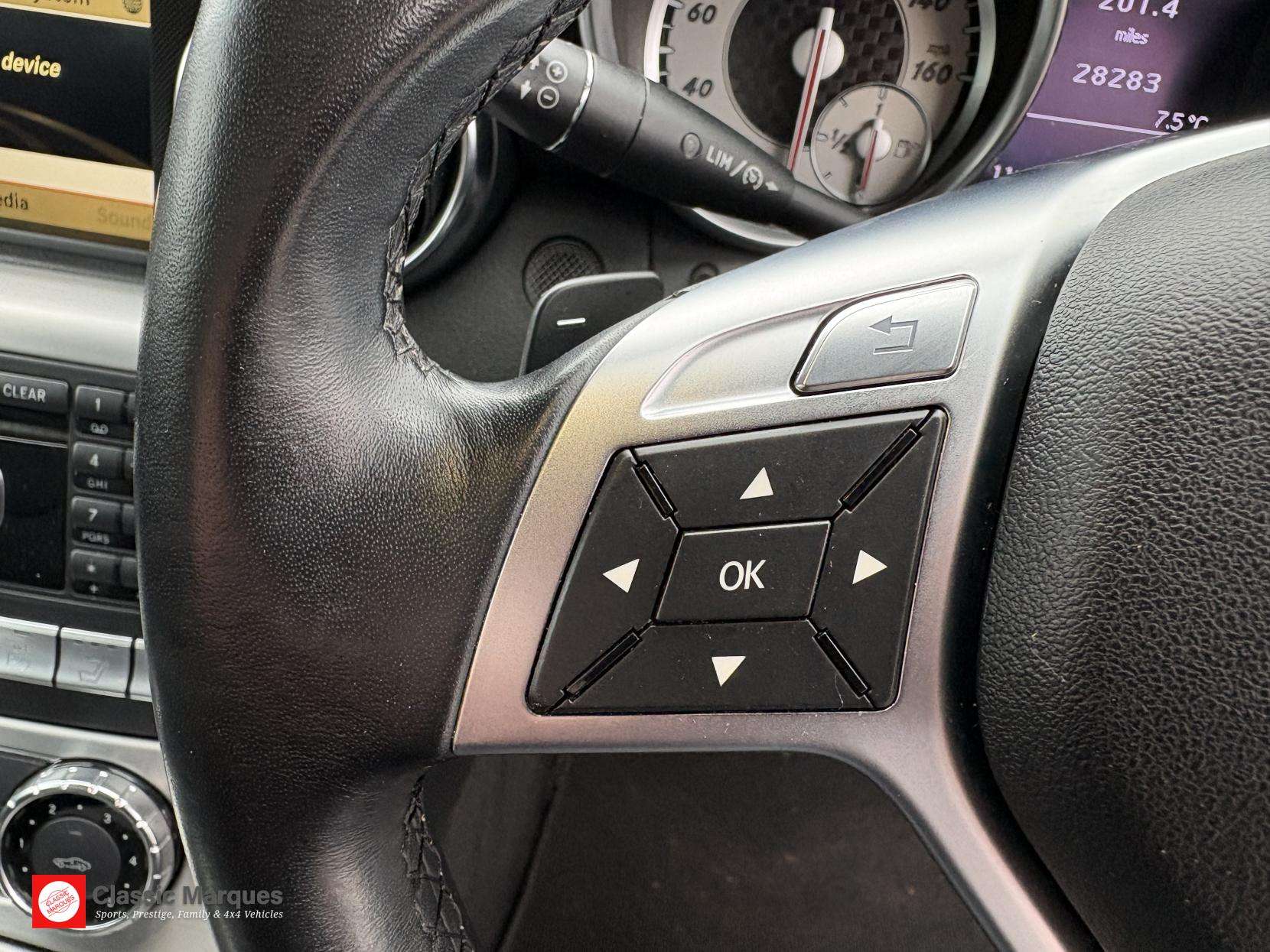 2012 MERCEDES-BENZ SLK 2012 MERCEDES-BENZ SLK