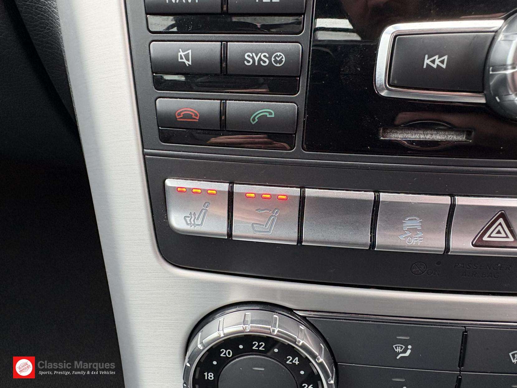 2012 MERCEDES-BENZ SLK 2012 MERCEDES-BENZ SLK