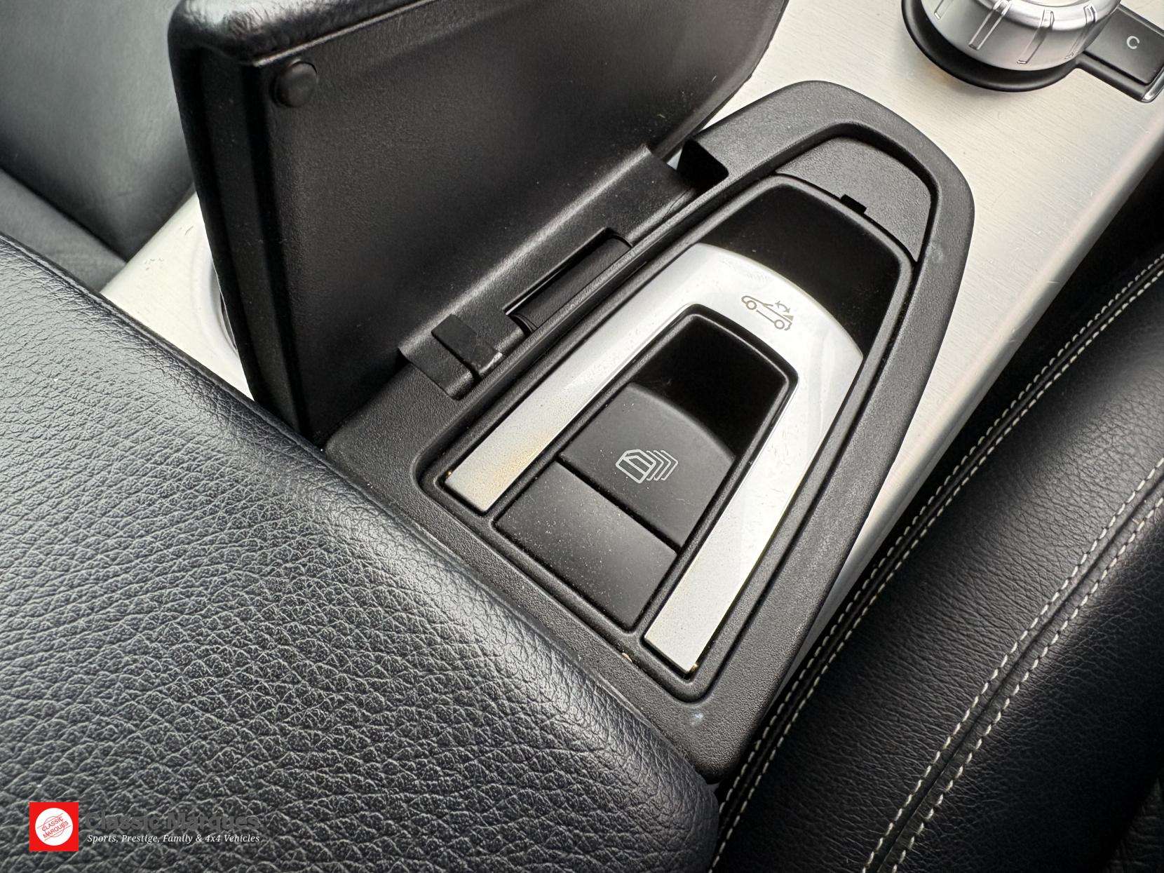 2012 MERCEDES-BENZ SLK 2012 MERCEDES-BENZ SLK