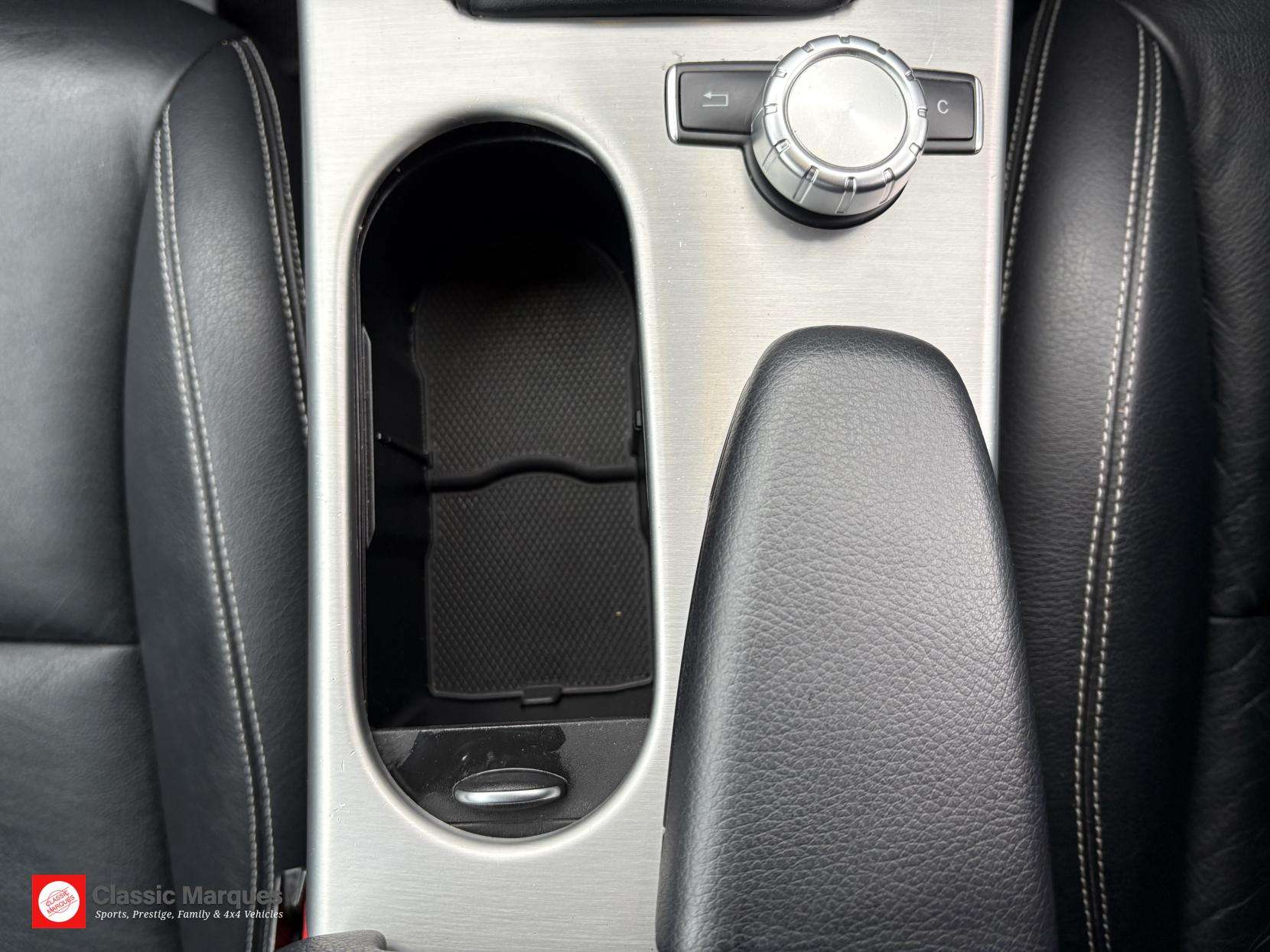 2012 MERCEDES-BENZ SLK 2012 MERCEDES-BENZ SLK