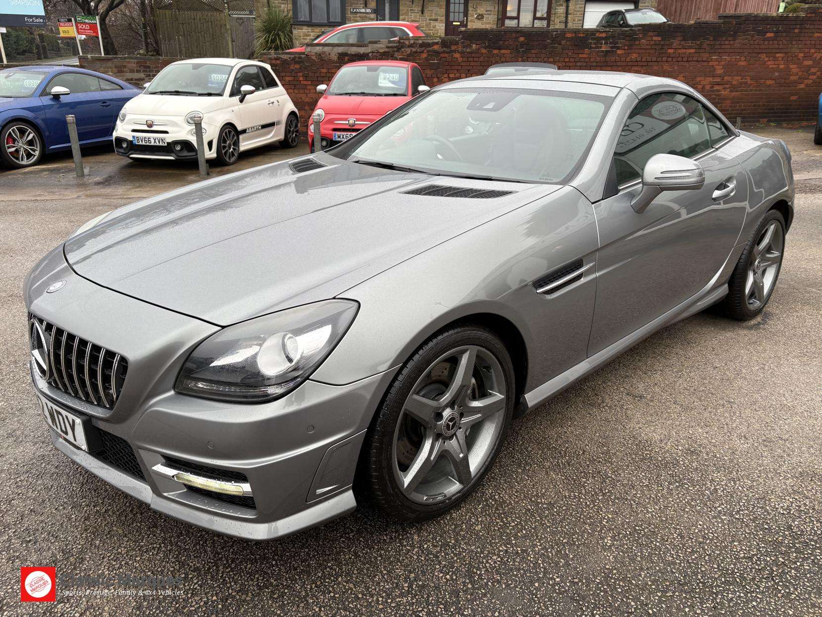 A 2012 MERCEDES-BENZ SLK 3.5 SLK350 BlueEfficiency AMG Sport Convertible 2dr Petrol G-Tronic+ Euro 5 (s/s) (306 ps) A 2012 MERCEDES-BENZ SLK 3.5 SLK350 BlueEfficiency AMG Sport Convertible 2dr Petrol G-Tronic+ Euro 5 (s/s) (306 ps)